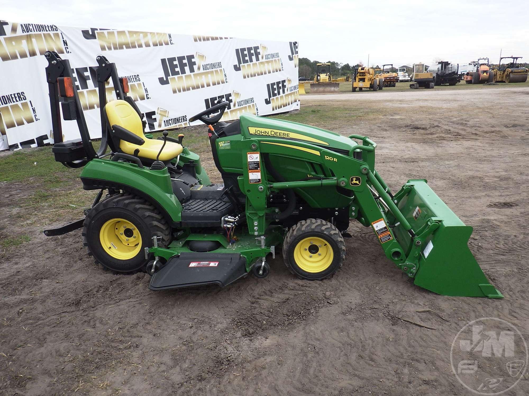 JOHN DEERE 1023E 4X4 TRACTOR W/ LOADER SN: 1LV023EAHU114849