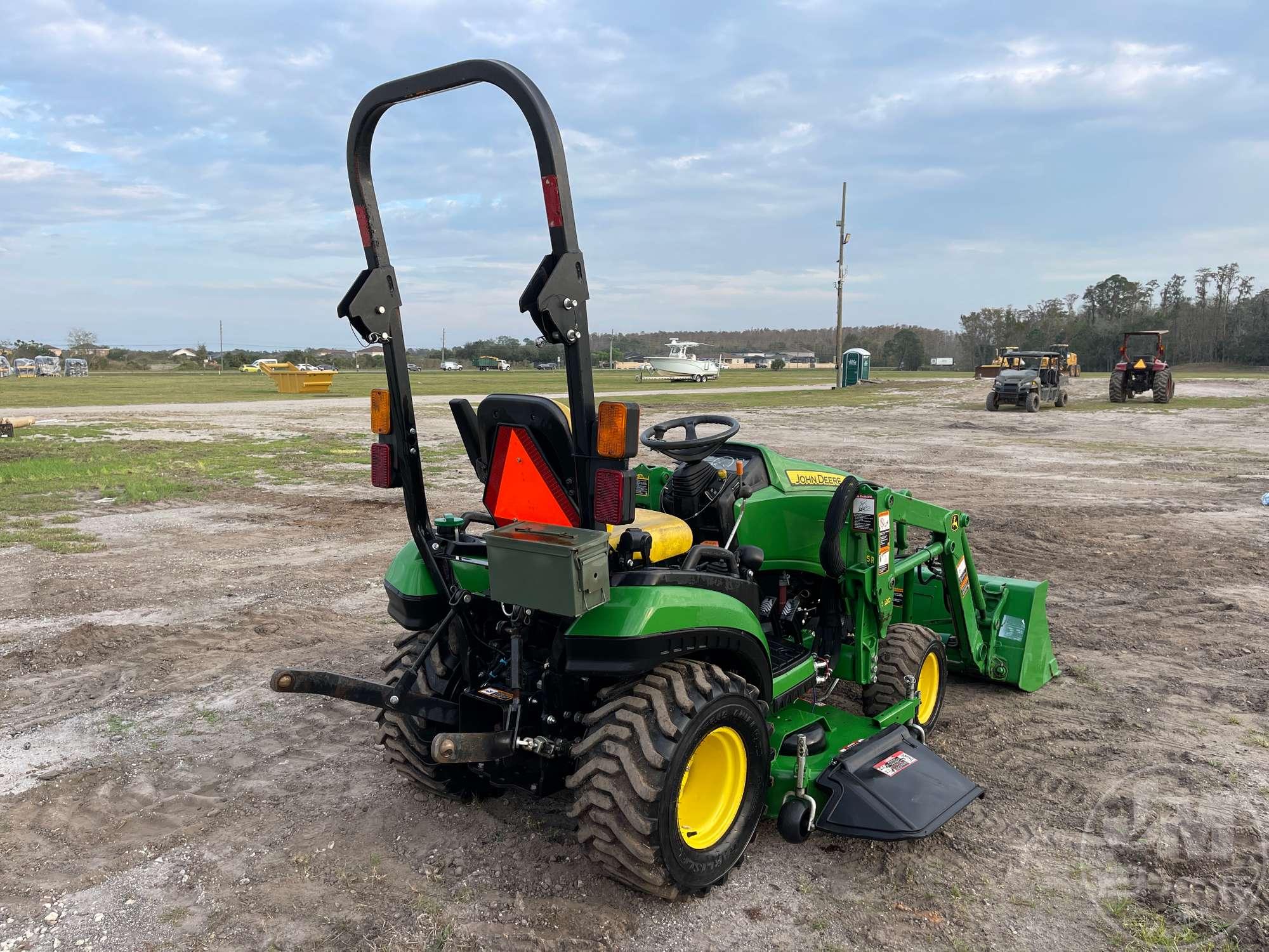 2017 JOHN DEERE 1025R 4X4 TRACTOR W/ LOADER SN: 1LV1025RTHH133741