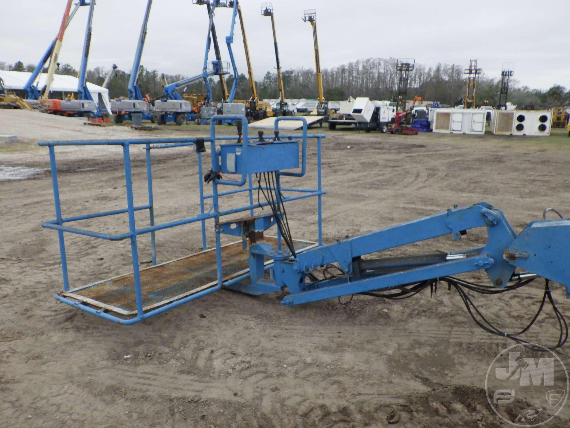 2000 GENIE S65 65' 4X4 BOOM LIFT SN: S60-5689