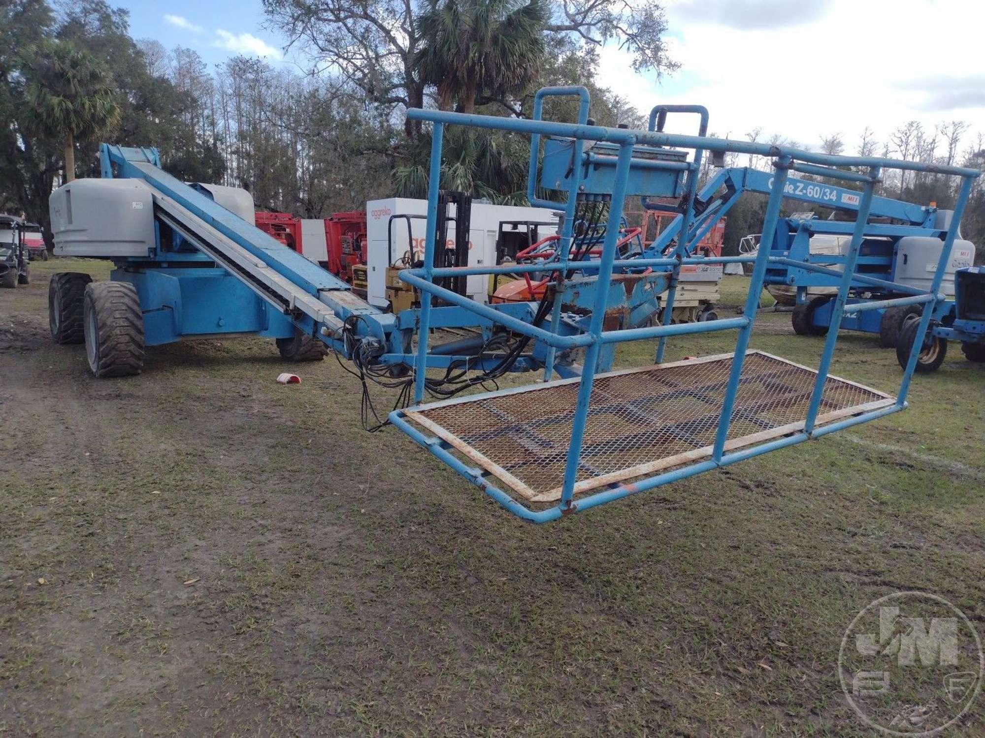 2000 GENIE S65 65' 4X4 BOOM LIFT SN: S60-5689