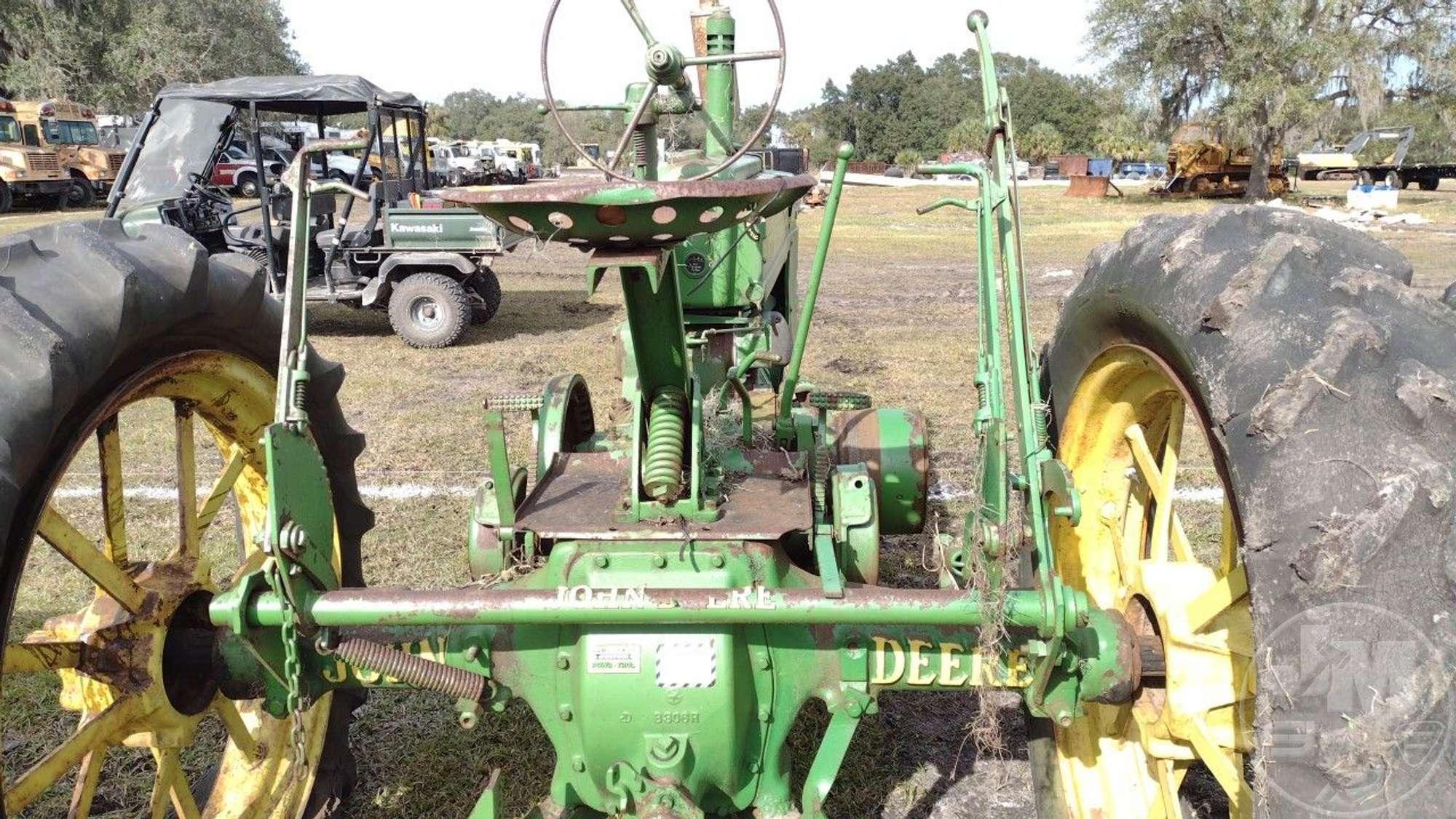 JOHN DEERE MODEL B TRACTOR SN: 82535 JOHN DEERE TRACTOR