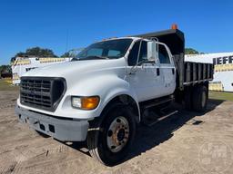 2000 FORD F-650 SUPER DUTY CREW CAB SINGLE AXLE DUMP TRUCK VIN: 3FEWW65A6YMA01053