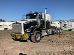 2012 KENWORTH T800 TRI AXLE TRUCK TRACTOR VIN: 1XKDP4EXXCJ325803