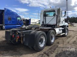 1999 MACK CL TANDEM AXLE DAY CAB TRUCK TRACTOR VIN: 1M2AD28Y2XW001460