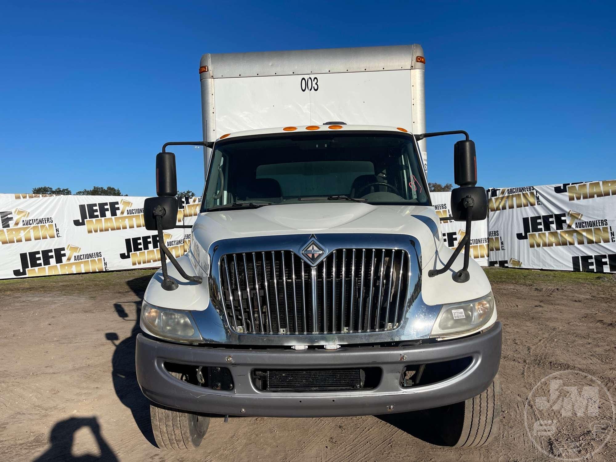 2009 INTERNATIONAL MA035/4400 VAN TRUCK SINGLE AXLE VIN: 1HTMKAAN89H128418