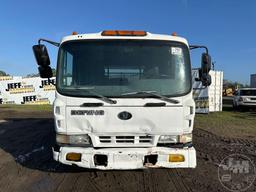 2000 HYUNDAI TRUCK MD-26 SINGLE AXLE EXTENDED CAB FLATBED TRUCK VIN: KMFPB69B9YC008418