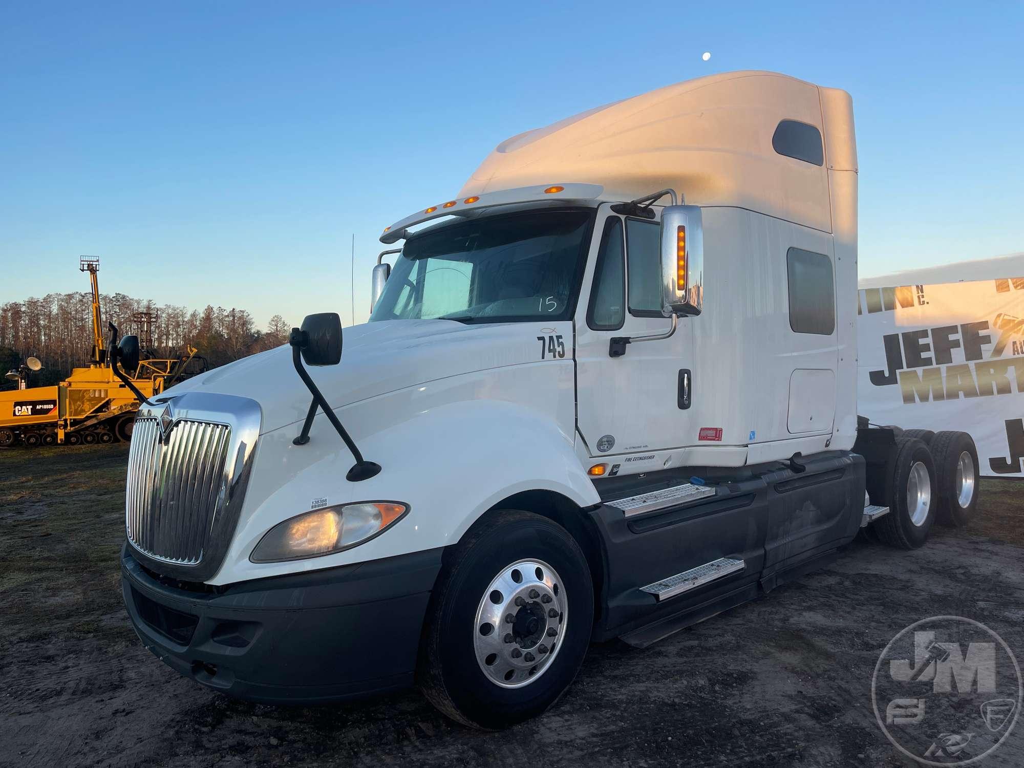 2015 INTERNATIONAL PROSTAR+ 122 TANDEM AXLE TRUCK TRACTOR VIN: 3HSDJAPR1FN724943