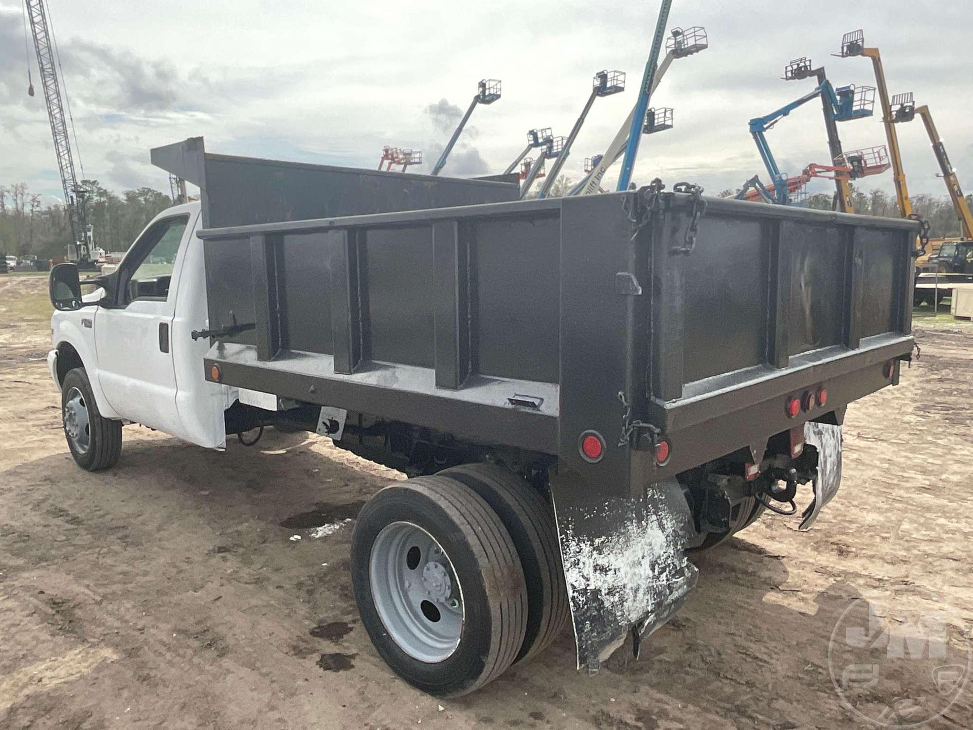 1999 FORD F450 SINGLE AXLE DUMP TRUCK VIN: 1FDXF46F0XEA78898