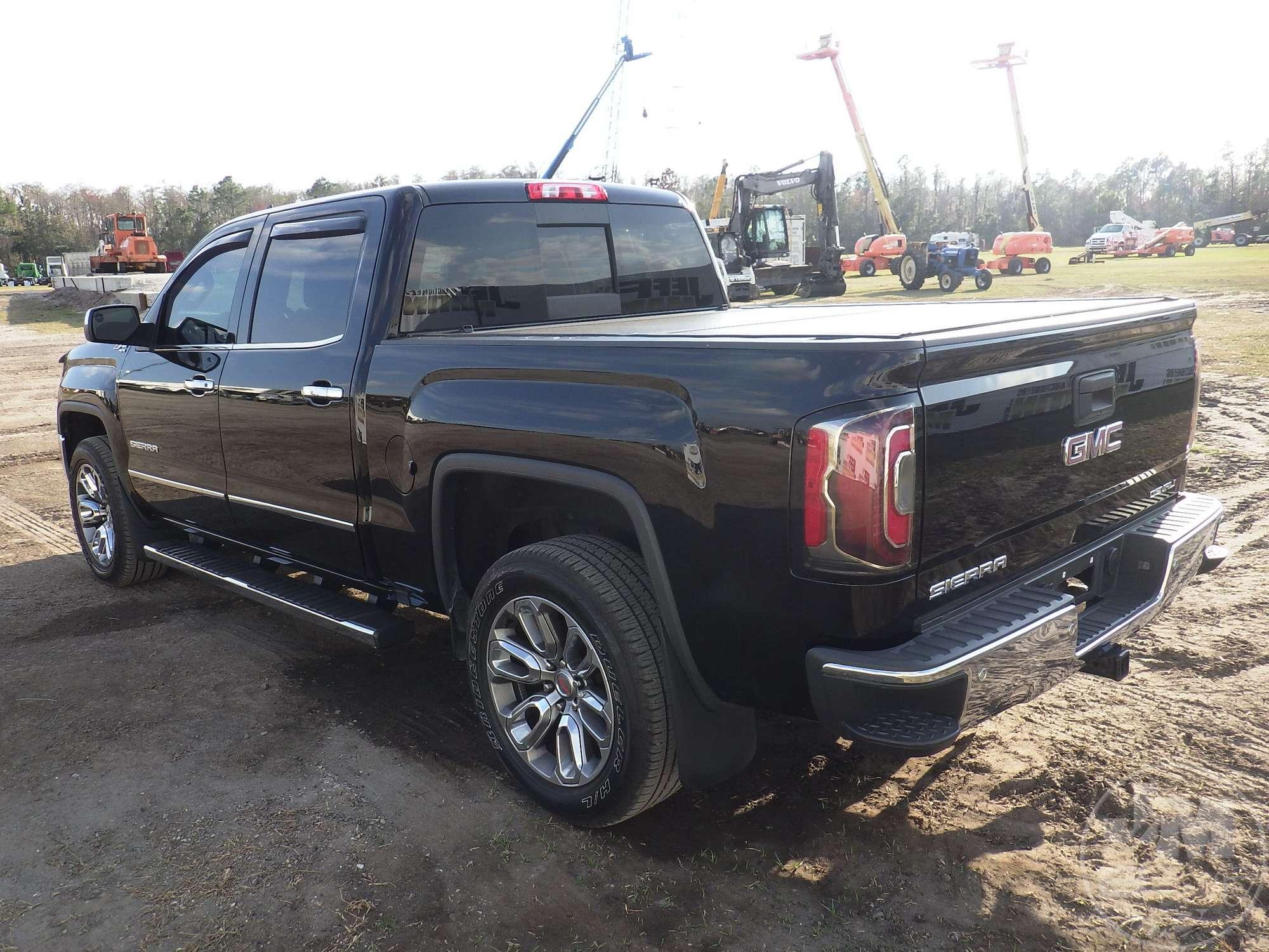 2018 GMC SIERRA CREW CAB 4X4 PICKUP VIN: 3GTU2NEC0JG269432