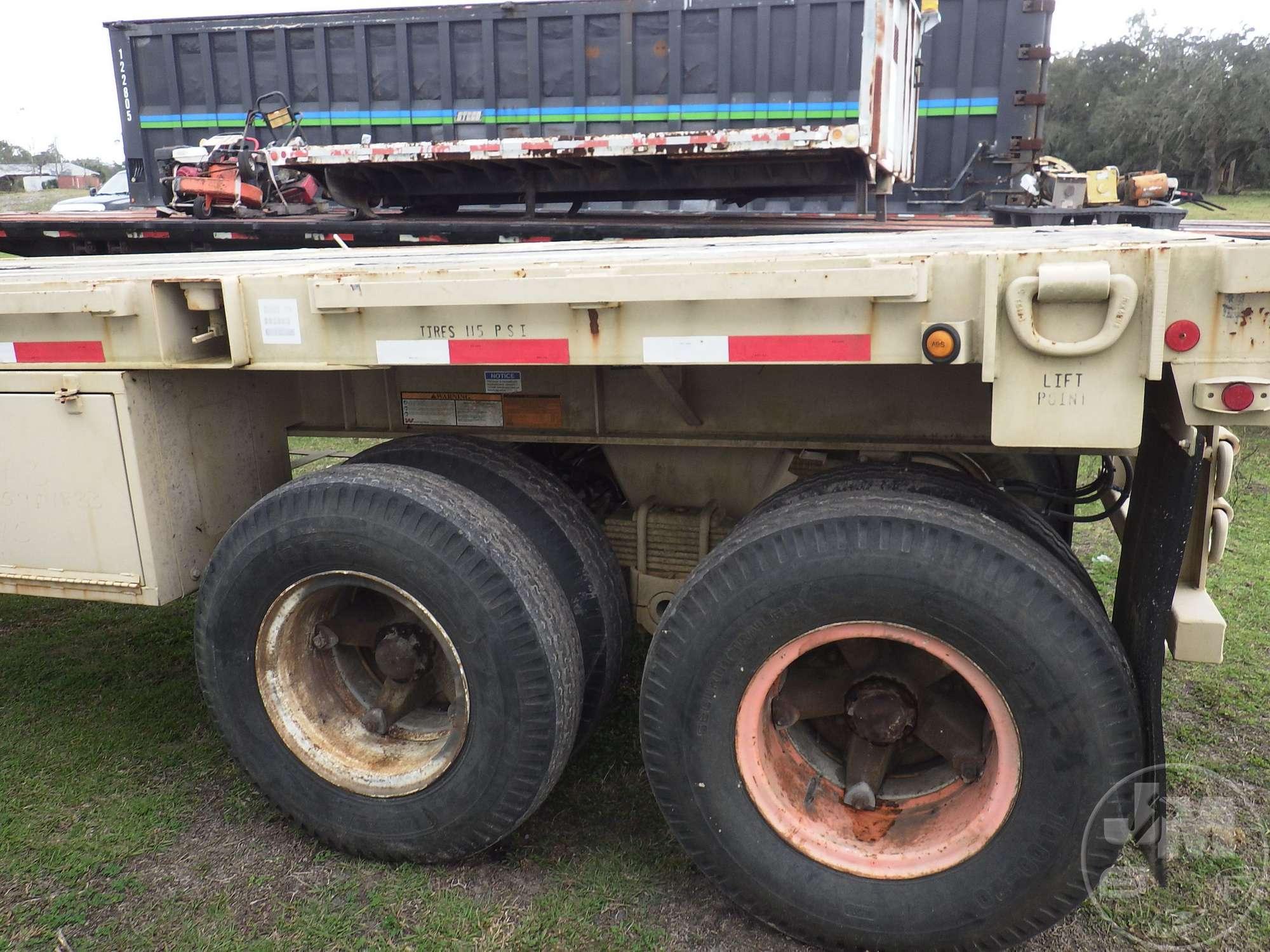 2009 FONTAINE TRAILER CO. M871A3 NX1A7Y 32'X96" STEEL STEPDECK TRAILER VIN: 5SV2412A5A5901833