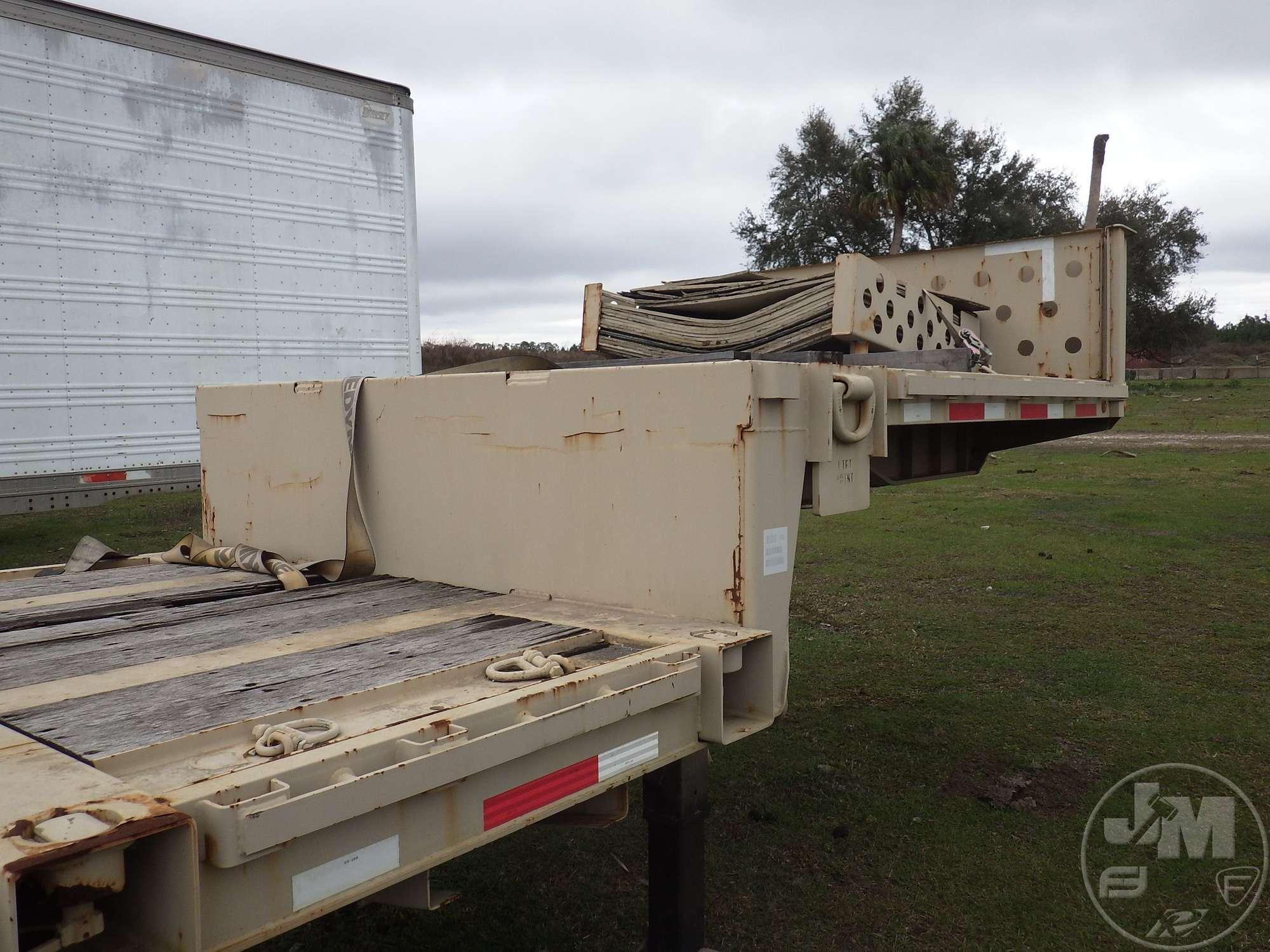 2009 FONTAINE TRAILER CO. M871A3 NX1A7Y 32'X96" STEEL STEPDECK TRAILER VIN: 5SV2412A5A5901833