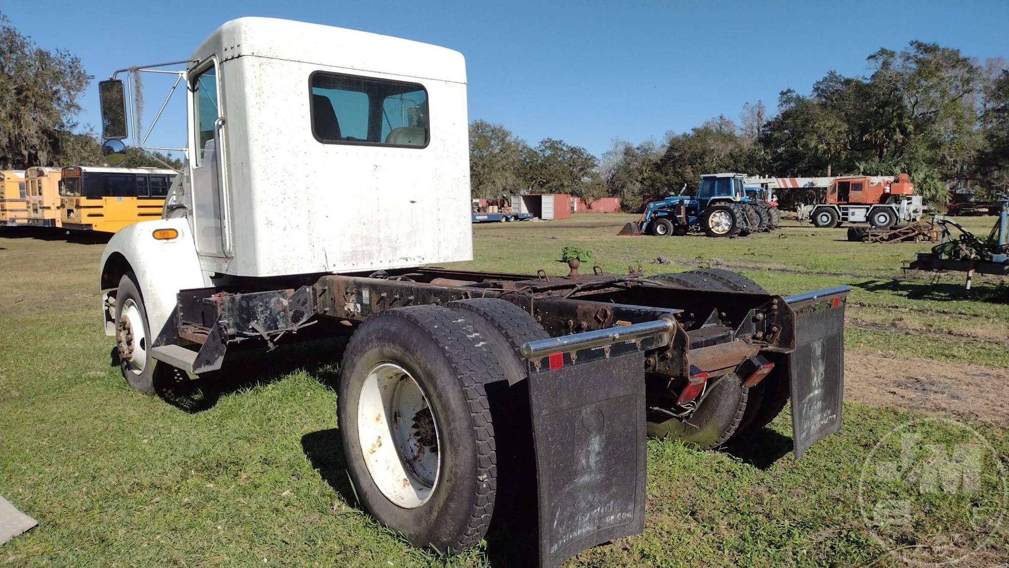 2002 KENWORTH T300 VIN: 2NKMHD6X12M889997 CAB & CHASSIS