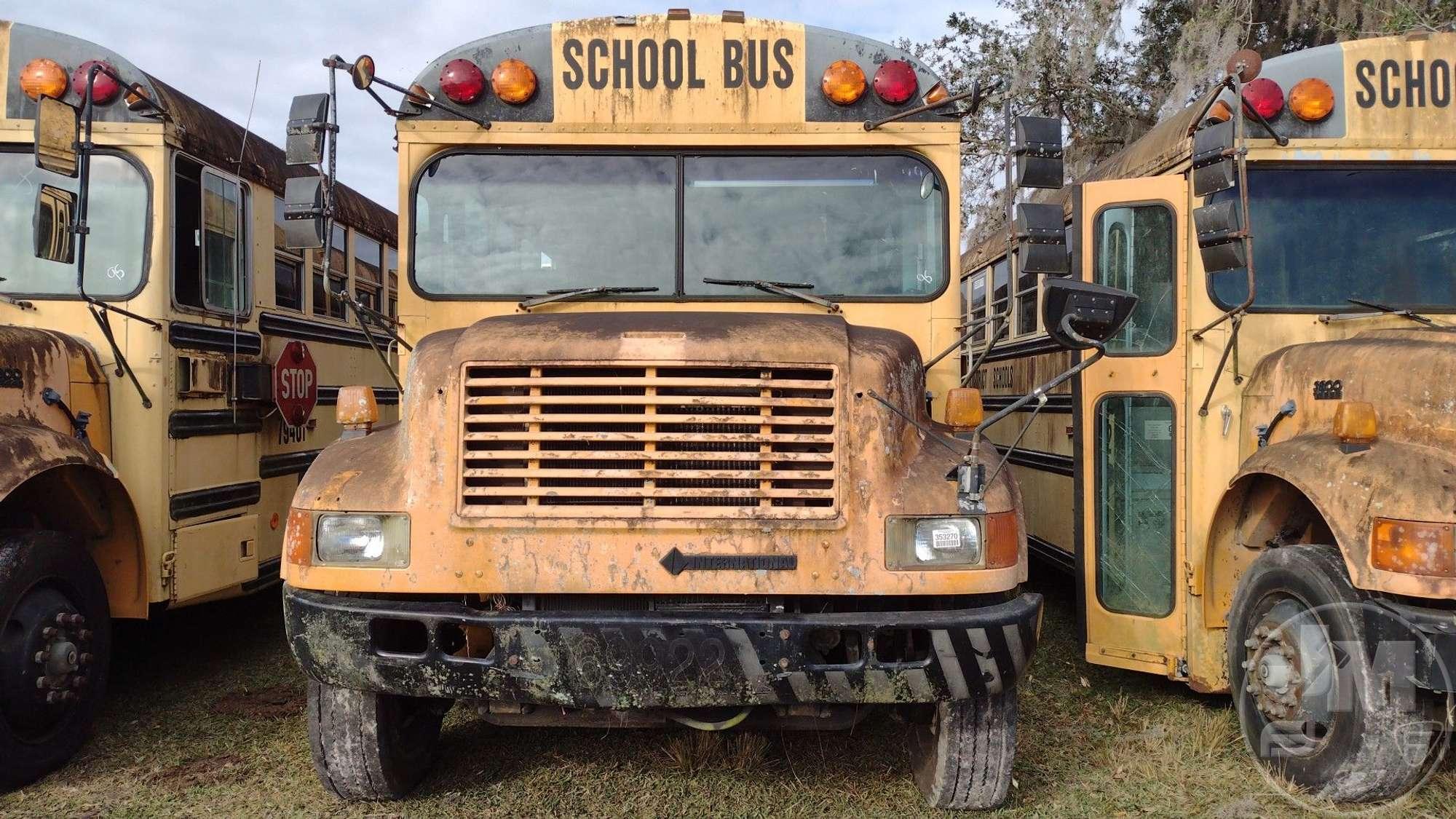 1995 INTERNATIONAL 3800 VIN: 1HVBBABN8SH606114 S/A SCHOOL BUS