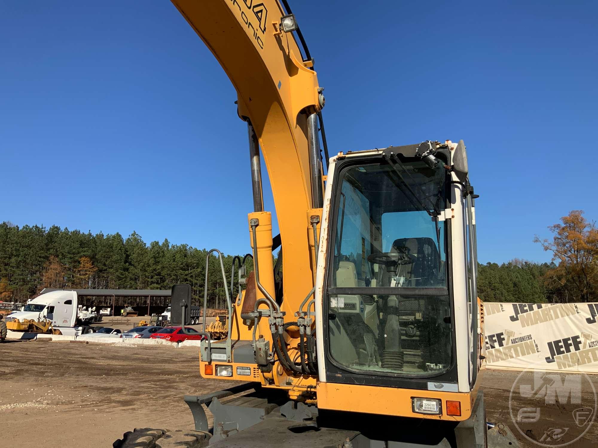 2007 LIEBHERR A904C MOBILE EXCAVATOR SN: WLHZ0441CZK027986