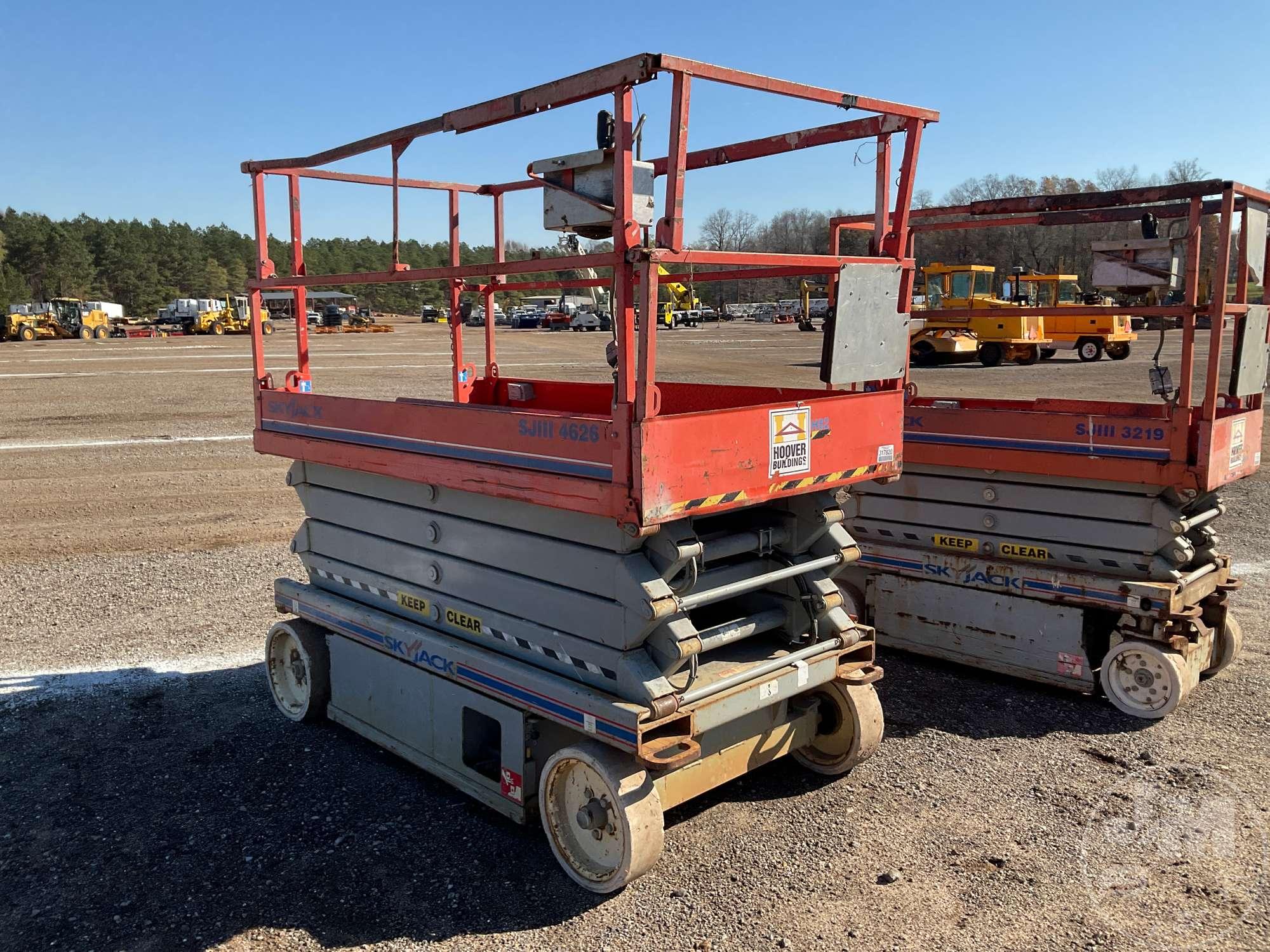 SKYJACK SJ4626 26’...... SCISSOR LIFT SN: 714547