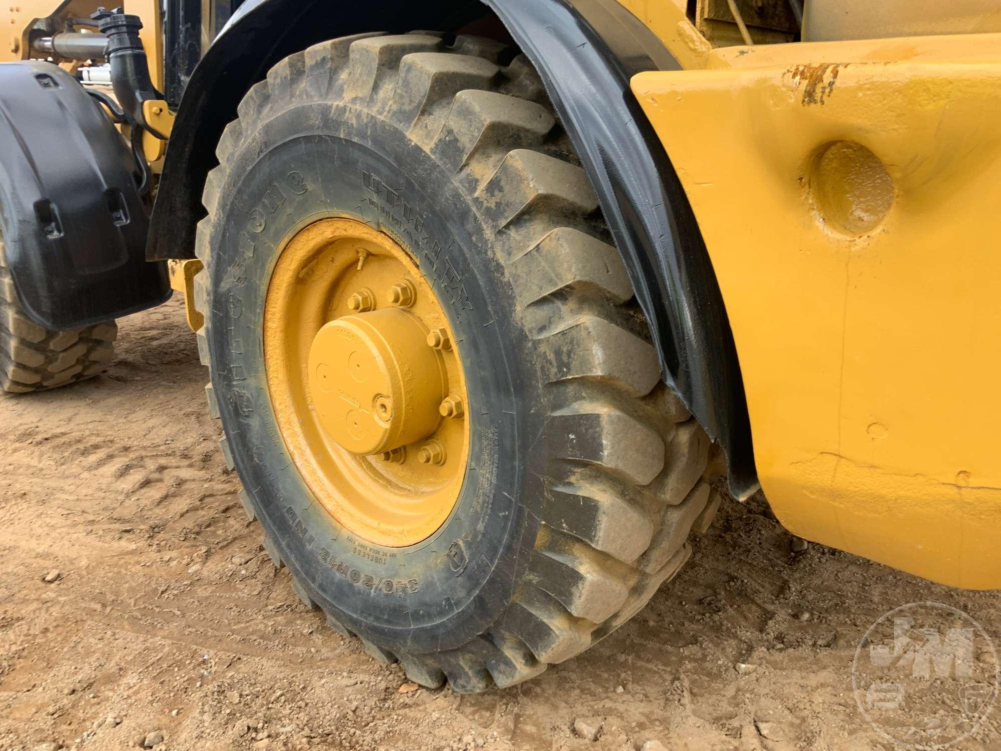 2014 CATERPILLAR 906H2 WHEEL LOADER SN: CAT0906HAJRF02340