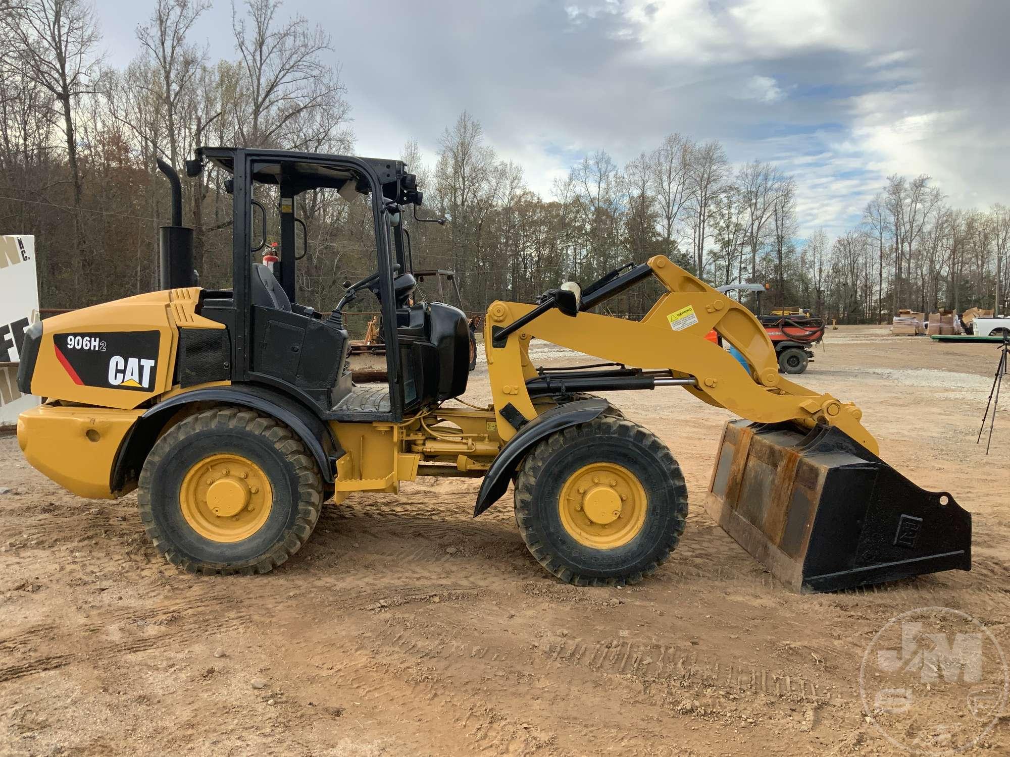 2014 CATERPILLAR 906H2 WHEEL LOADER SN: CAT0906HAJRF02340