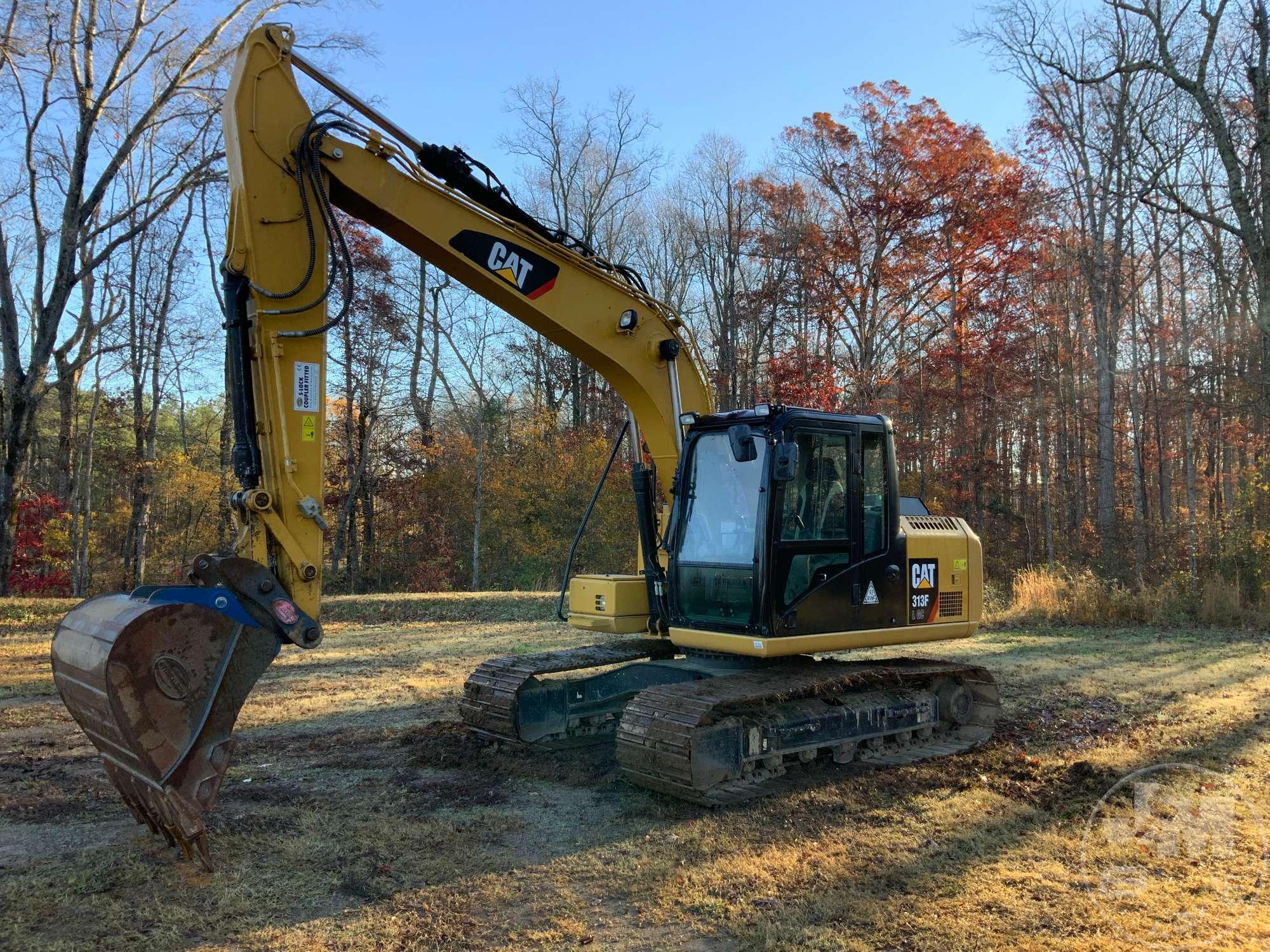 2018 CATERPILLAR 313FL GC HYDRAULIC EXCAVATOR SN: CAT0313FCGJD10424