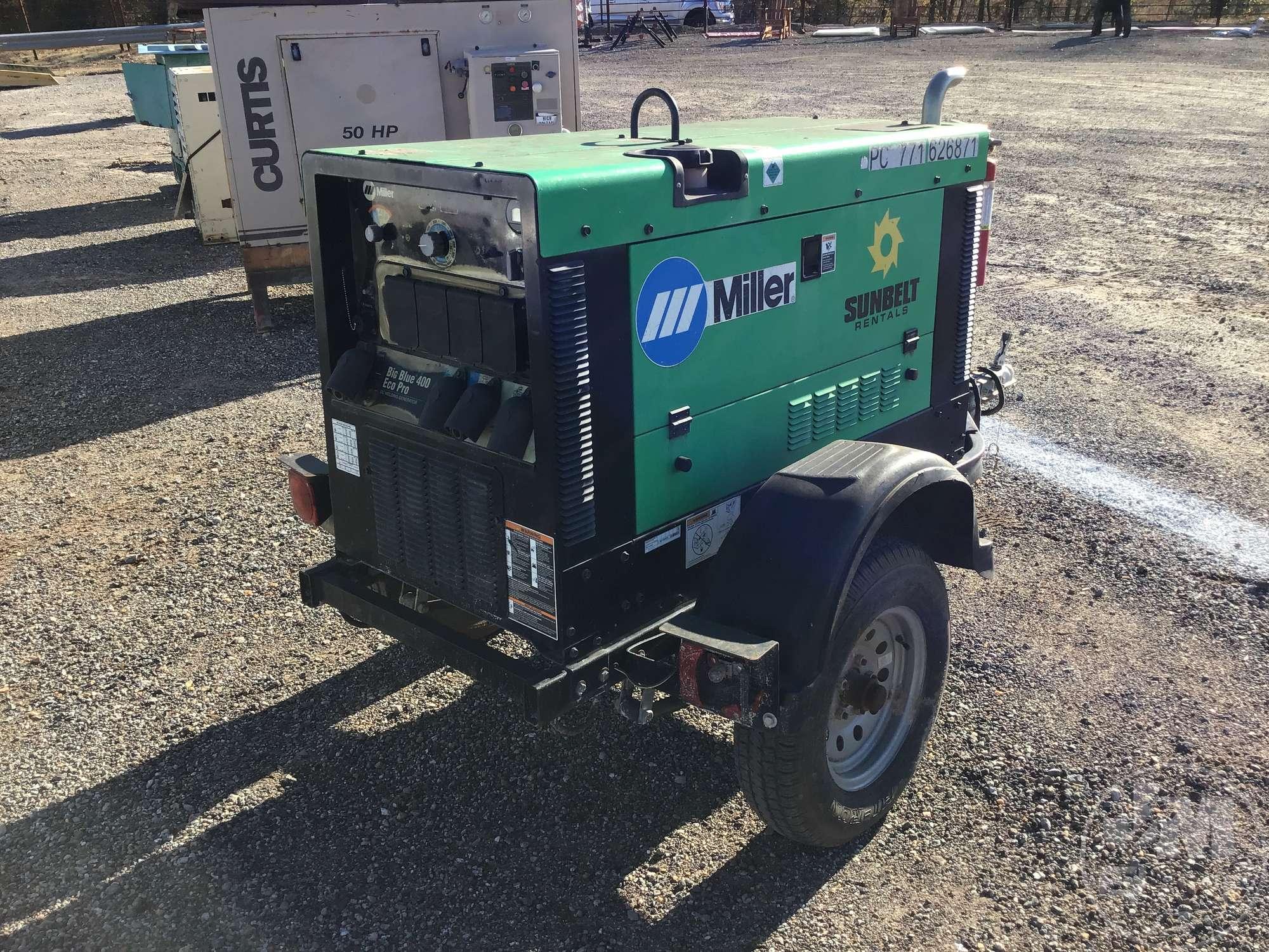 MILLER BIG BLUE 400 ECO PRO DC WELDING GENERATOR  500 AMP PORTABLE WELDER SN: ME190087E