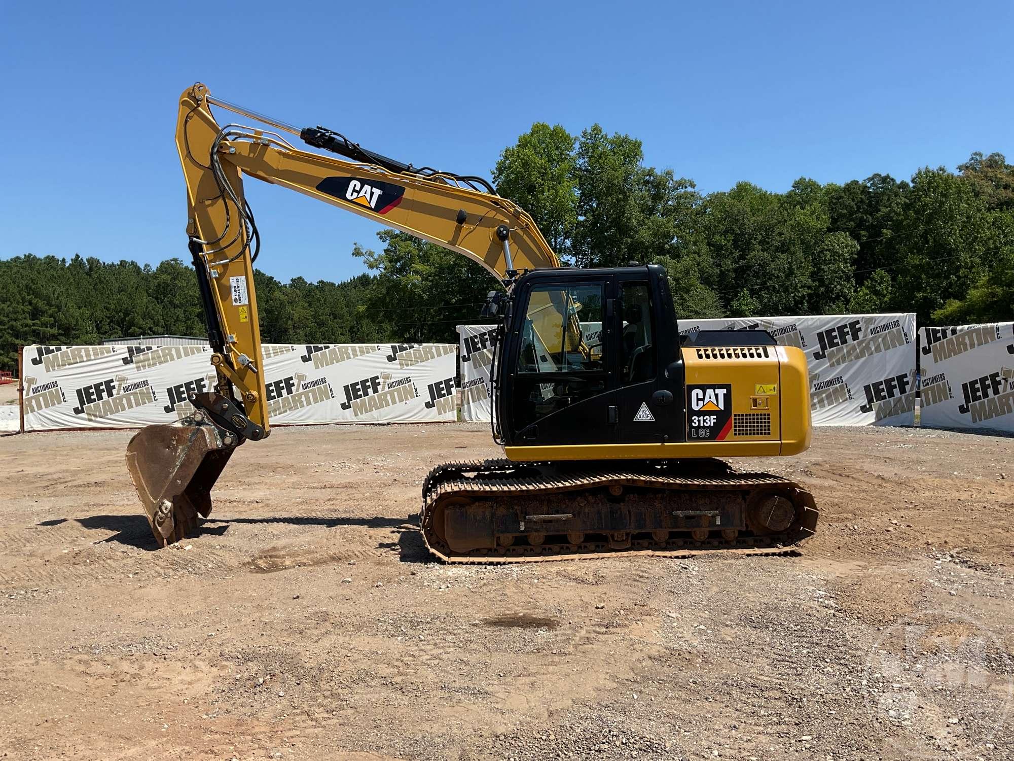 2018 CATERPILLAR 313FLGC HYDRAULIC EXCAVATOR SN: CAT0313FKGJD10444