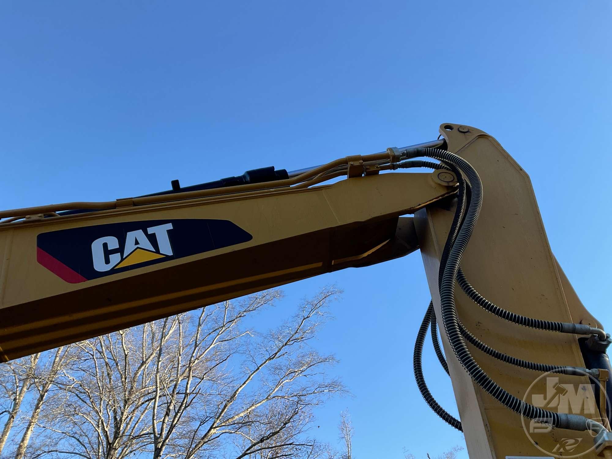 2018 CATERPILLAR 313FL GC HYDRAULIC EXCAVATOR SN: CAT0313FCGJD10424