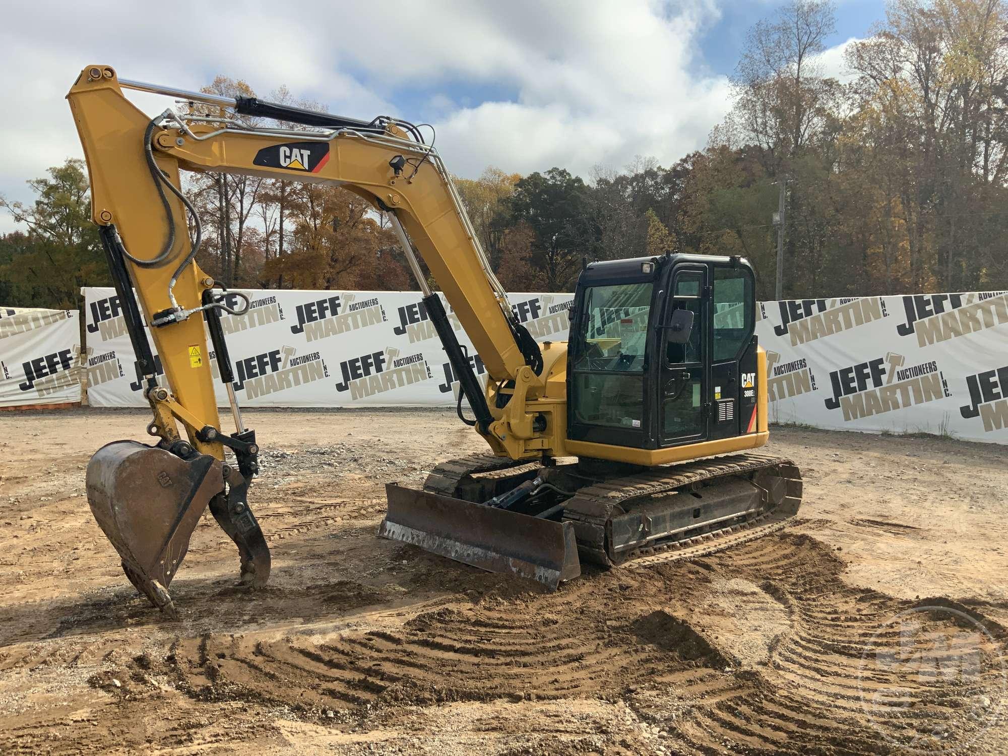 2017 CATERPILLAR 308E2 MINI EXCAVATOR SN: FJX07949