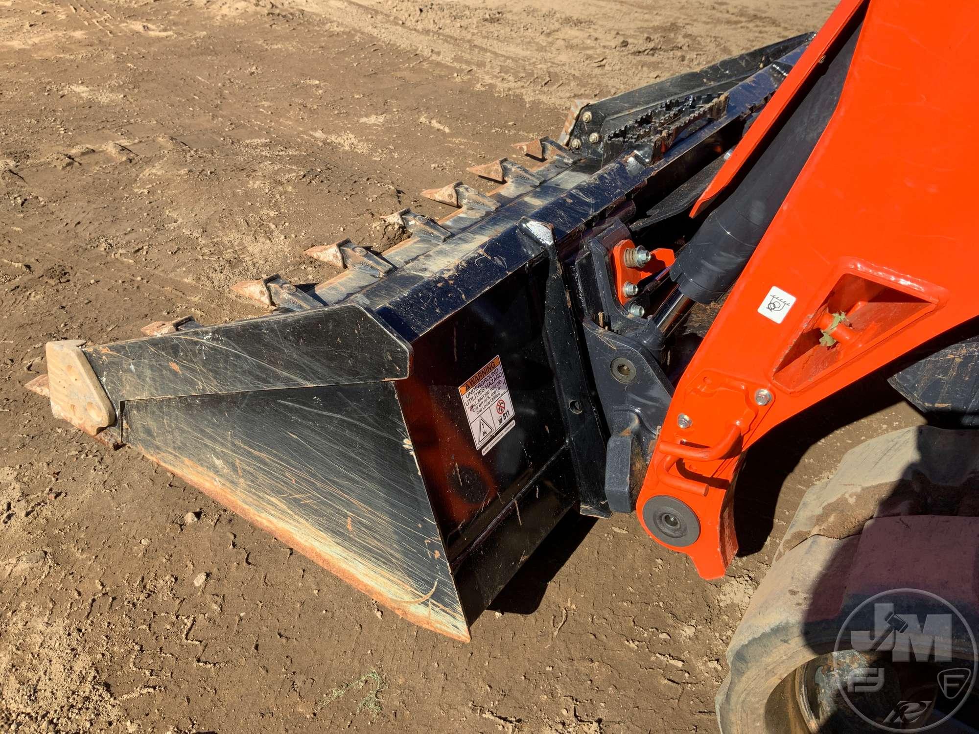 2022 KUBOTA MODEL SVL75-2 MULTI TERRAIN LOADER SN: KBCZ052CTN1A64612 CAB