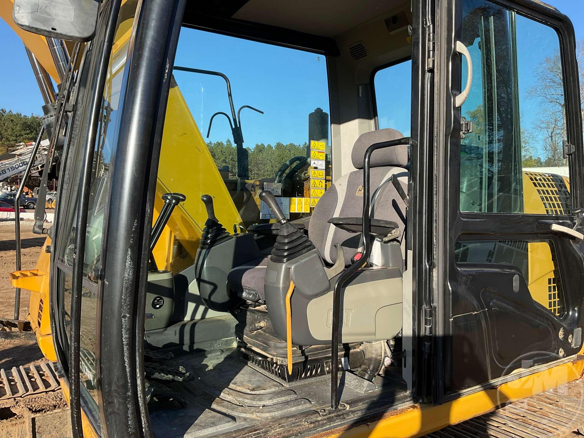 2015 CATERPILLAR 311FLRR HYDRAULIC EXCAVATOR SN: CAT0311FEJFT00744