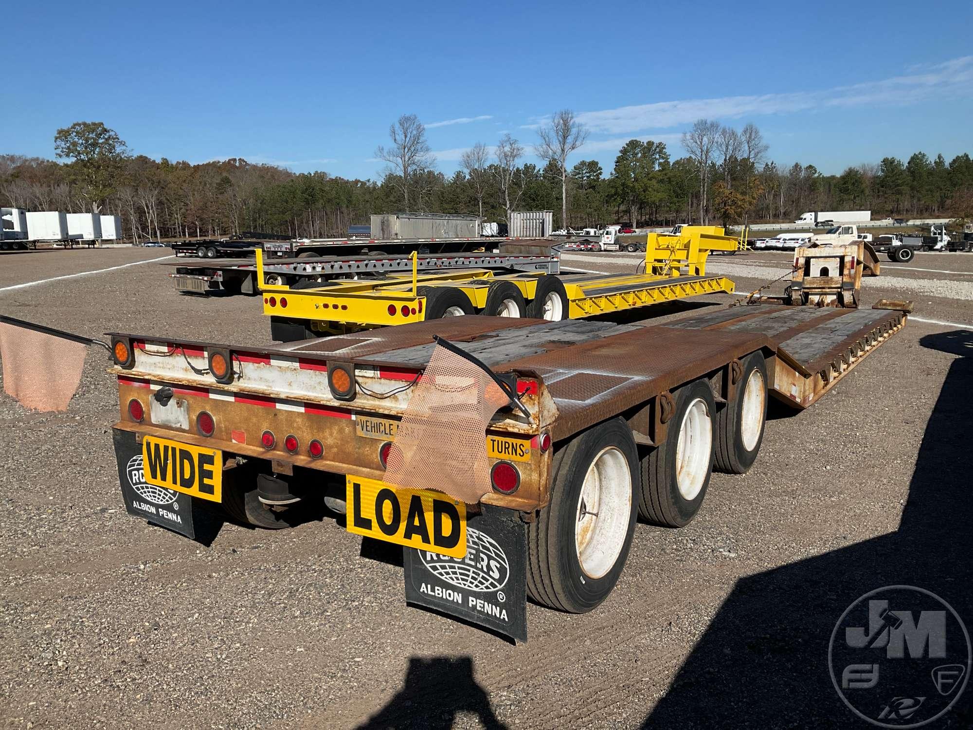 2006 ROGERS CR50GR98 HYDRAULIC RGN LOWBOY TRAILER VIN: 1RBH543086AR24920