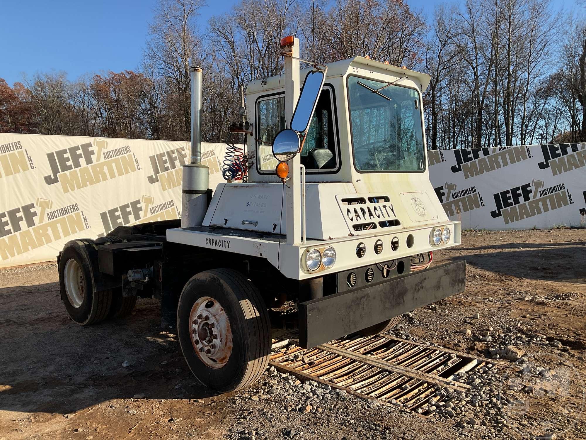 2011 CAPACITY TRUCKS TJ5000 SINGLE AXLE TOTER TRUCK VIN: B0A50R50E121