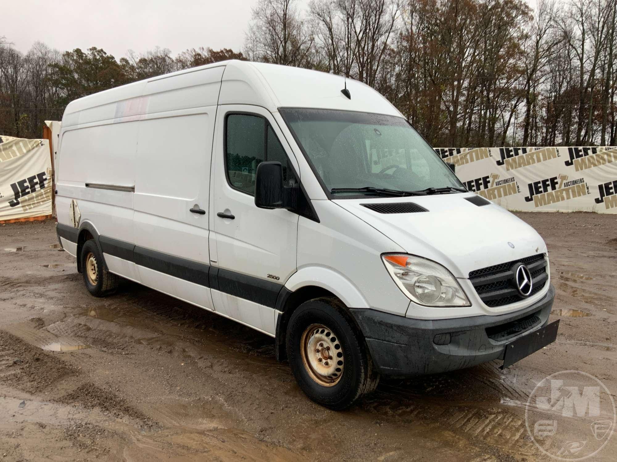 2011 MERCEDES-BENZ SPRINTER SPRINTER VAN VIN: WD3PE8CBXB5592616