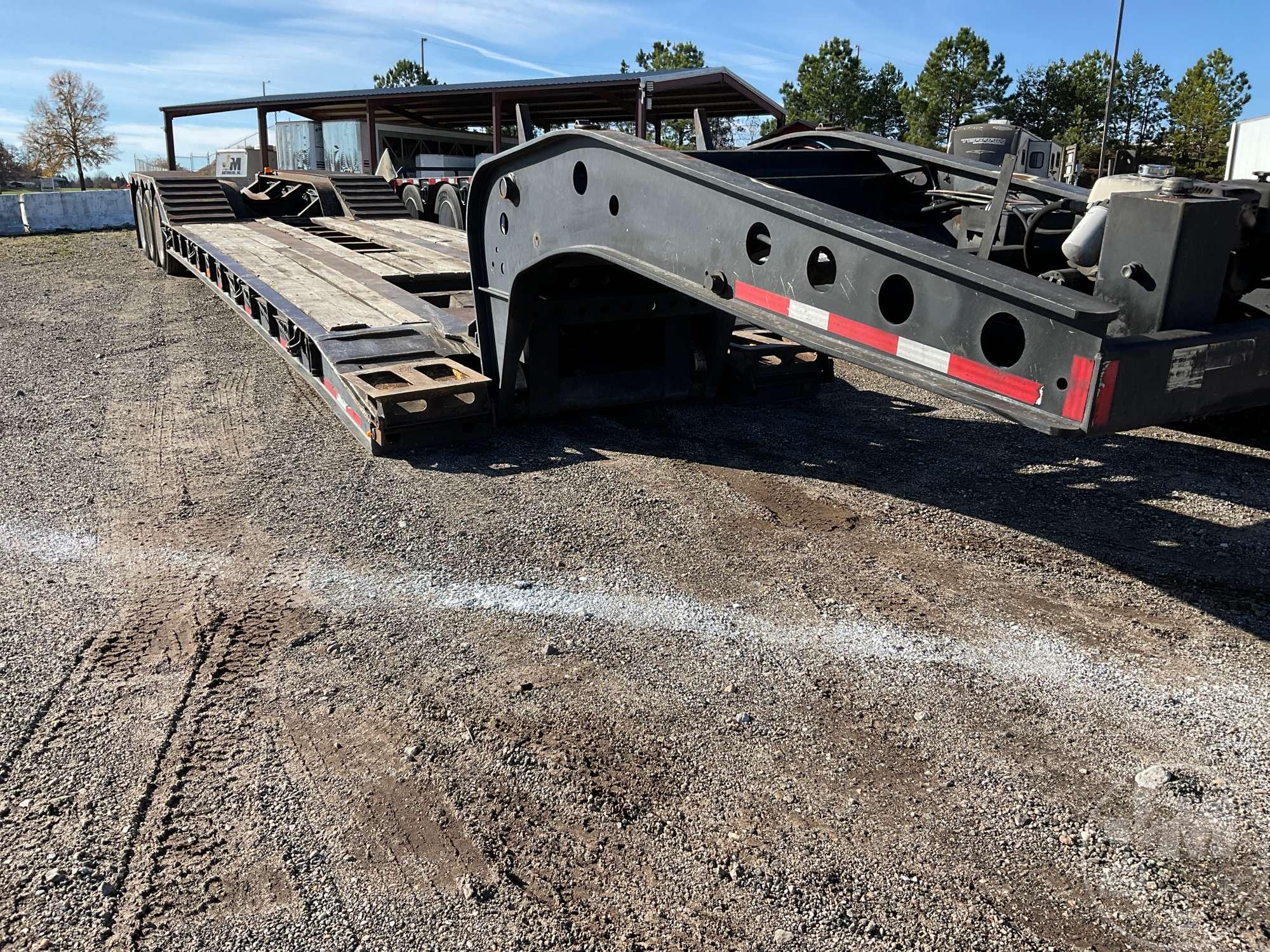 1998 FONTAINE SPECIALIZED INC HYDRAULIC RGN LOWBOY TRAILER VIN: 4LF4S5037W3506344