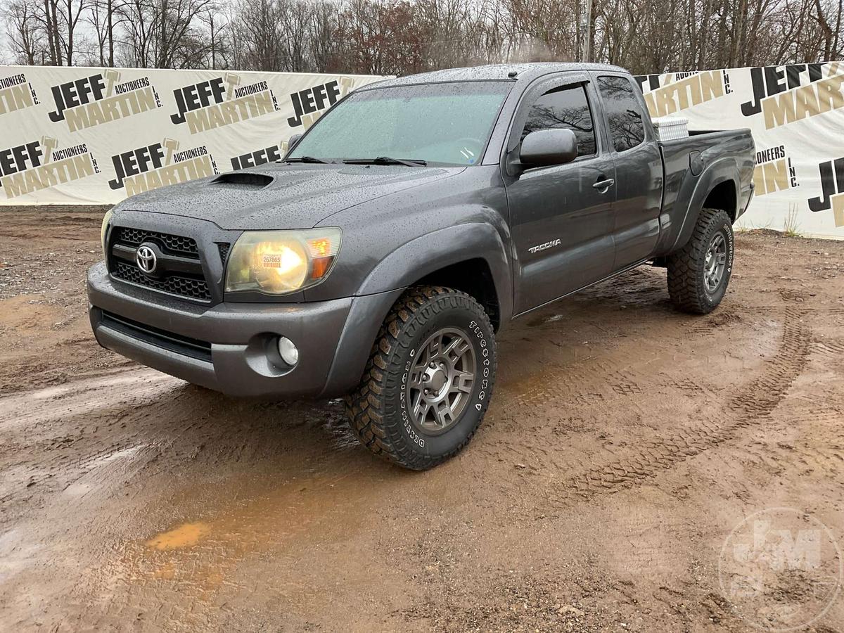 2011 TOYOTA TACOMA PRERUNNER EXTENDED CAB PICKUP VIN: 5TFTU4GN5BX005781