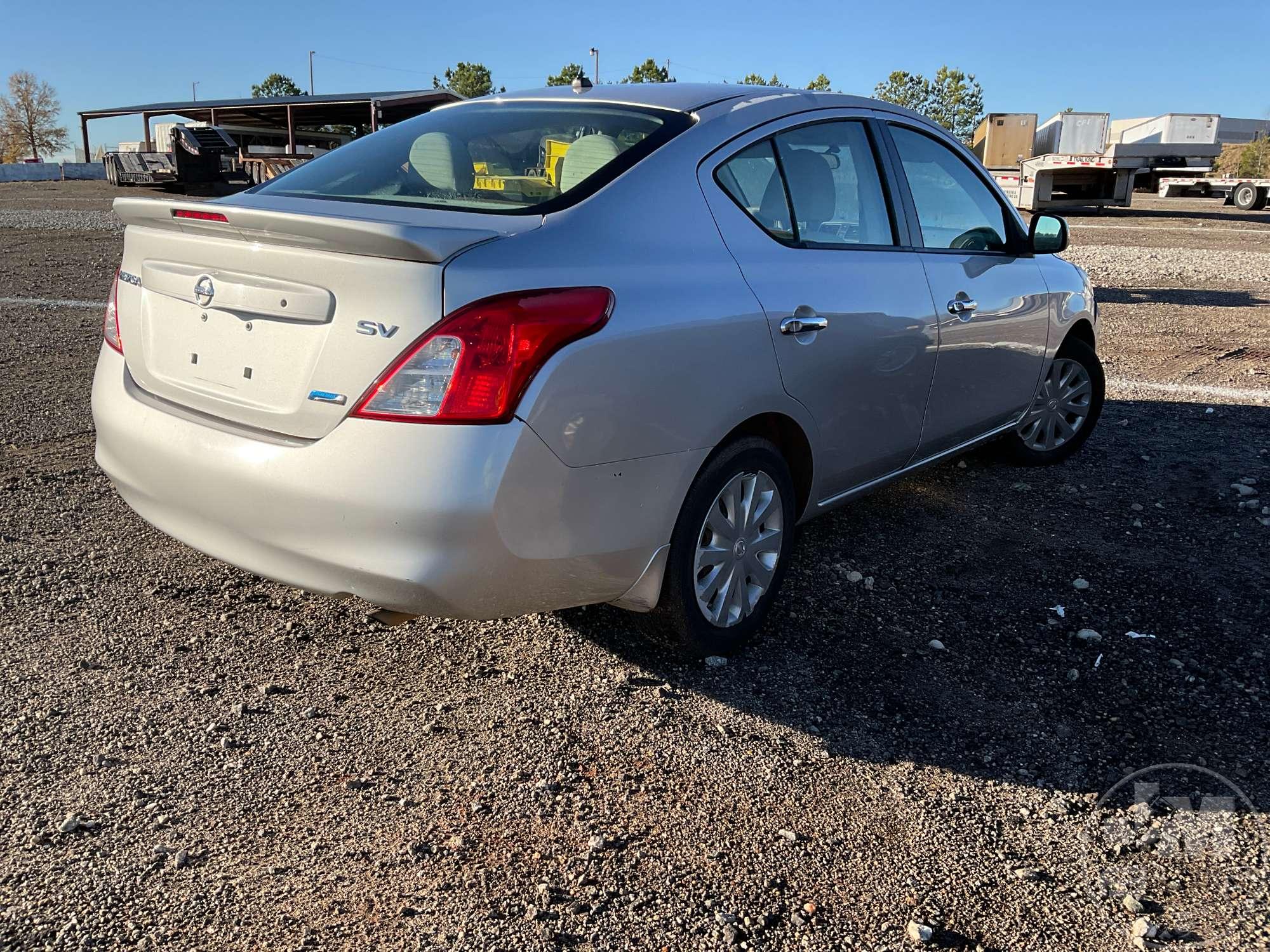 2013 NISSAN VERSA VIN: 3N1CN7AP6DL890289 SEDAN