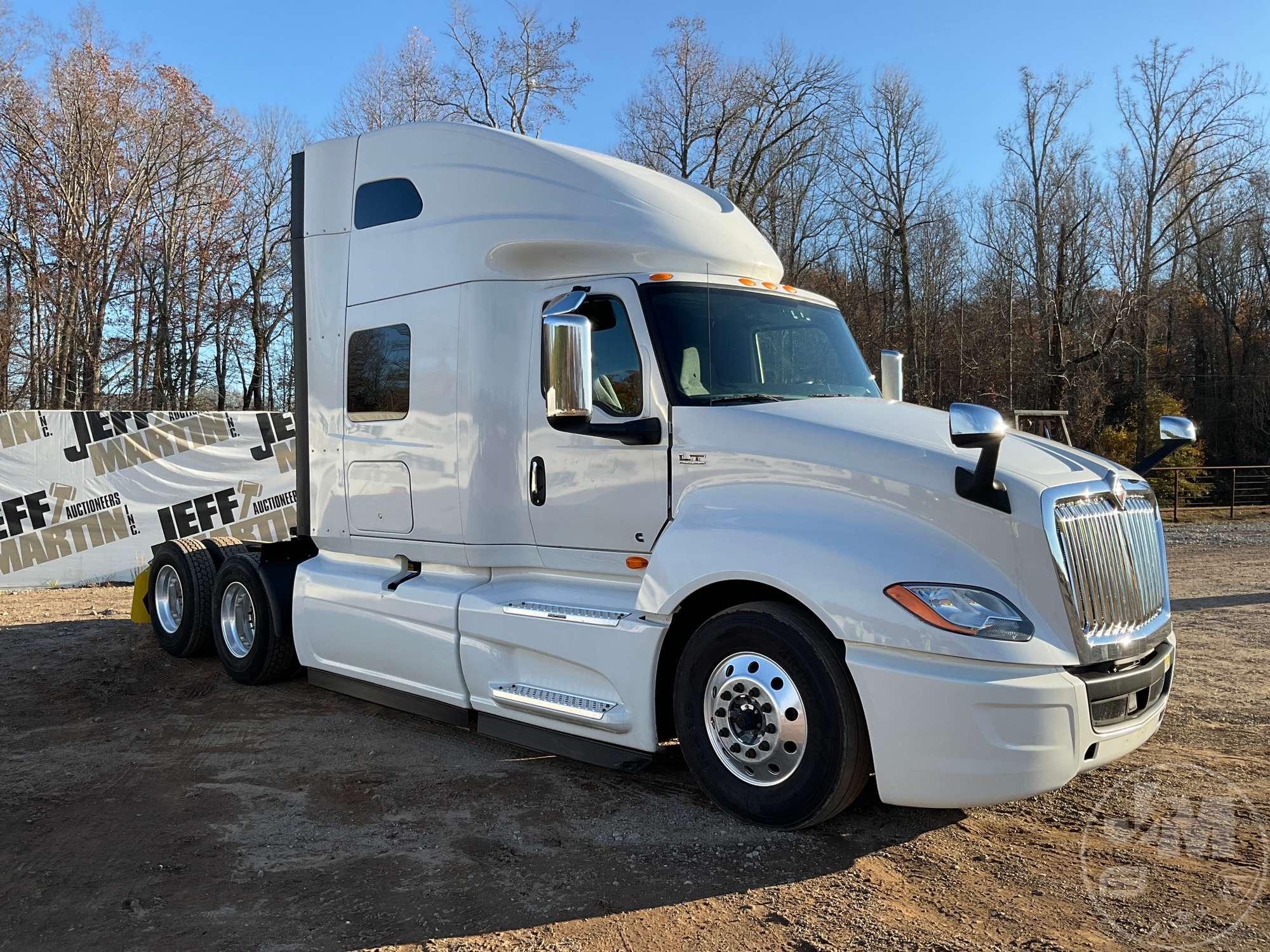 2019 INTERNATIONAL LT625 VIN: 3HSDZAPR0KN714536 TANDEM AXLE TRUCK TRACTOR