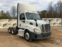 2017 FREIGHTLINER CASCADIA VIN: 1FUJGBDVXHLHS7847 TANDEM AXLE DAY CAB TRUCK TRACTOR