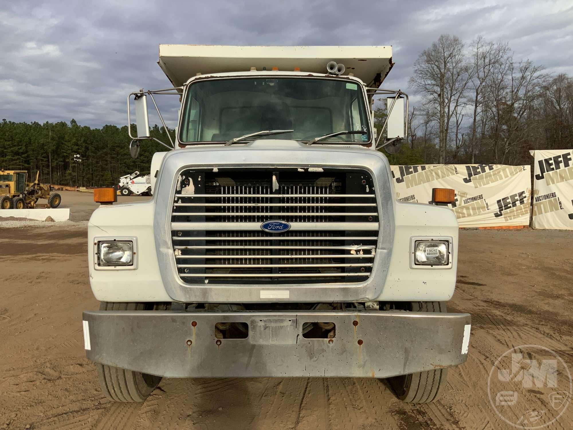 1988 FORD LT9000 TANDEM AXLE DUMP TRUCK VIN: 1FDYU90L9JVA24254