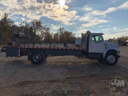 2001 INTERNATIONAL 4700 VIN: 1HTSCAAN81H341619 REGULAR CAB FLATBED TRUCK