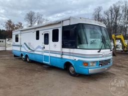 1997 FORD F-SUPER DUTY , NATIONAL DOPHIN VIN: 3FCMF53G1VJA05462 MOTORHOME