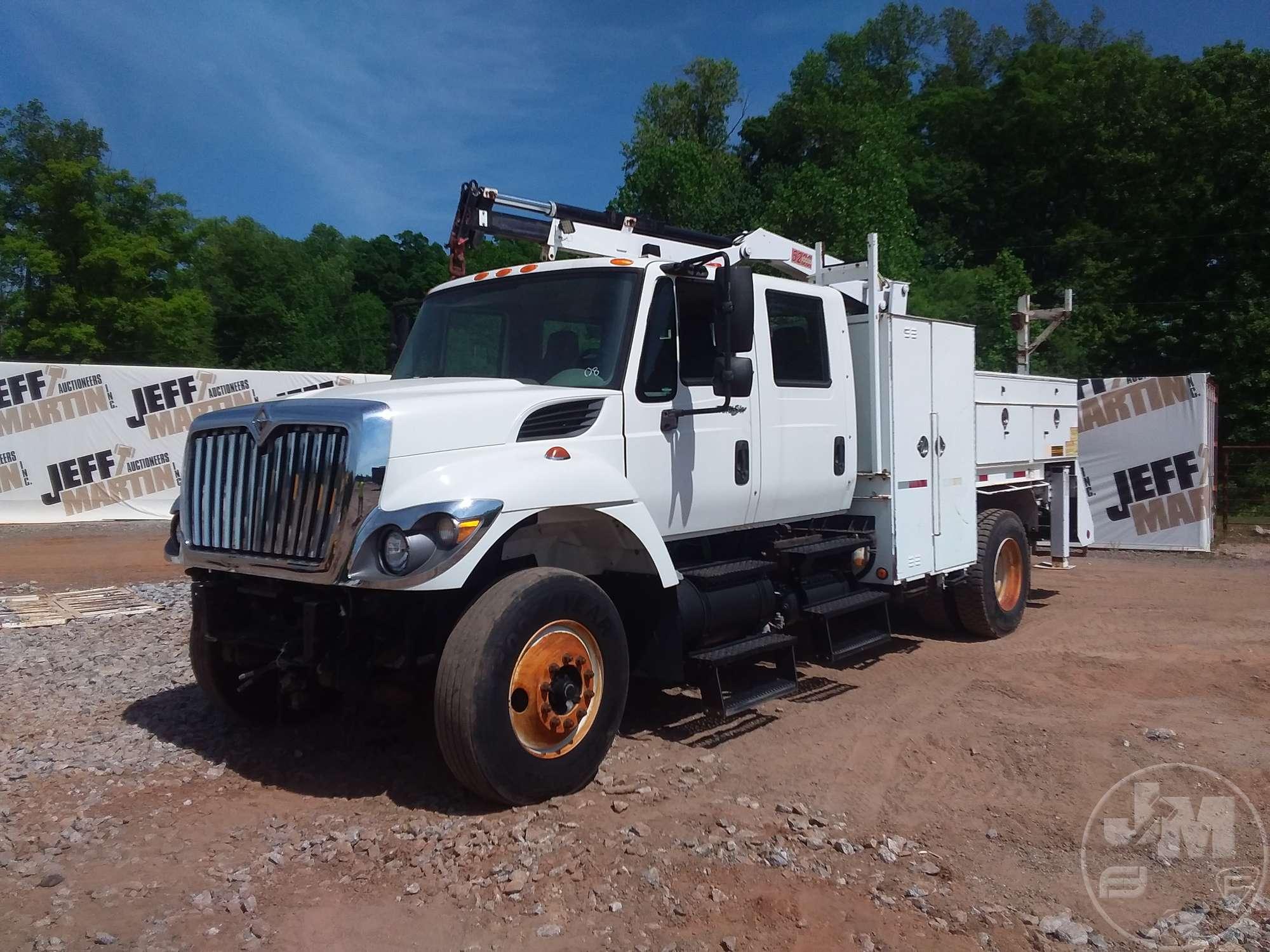 2008 INTERNATIONAL 7300 CREW CAB S/A MECHANICS TRUCK VIN: 1HTWAAAN98J690198