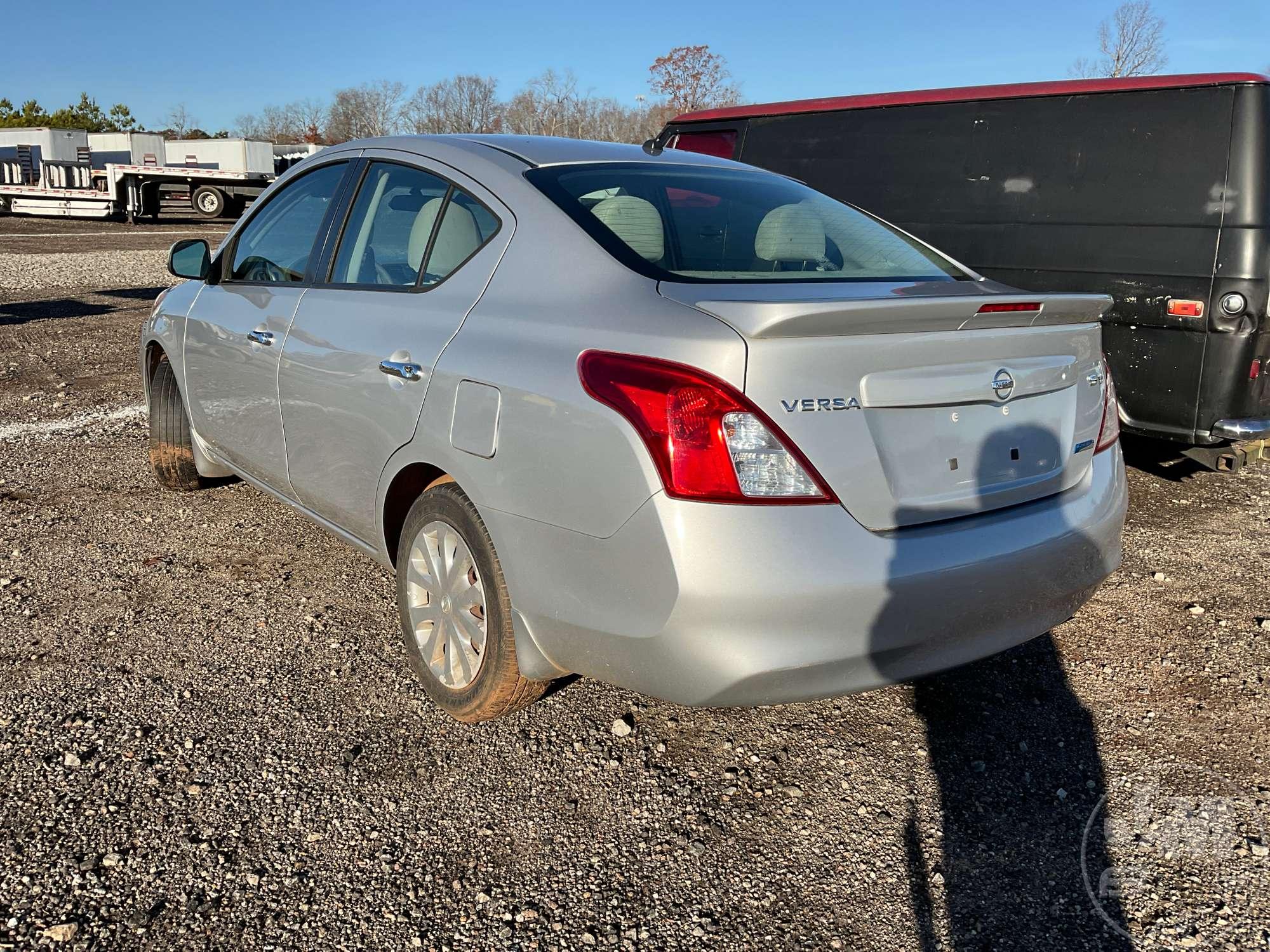 2013 NISSAN VERSA VIN: 3N1CN7AP6DL890289 SEDAN