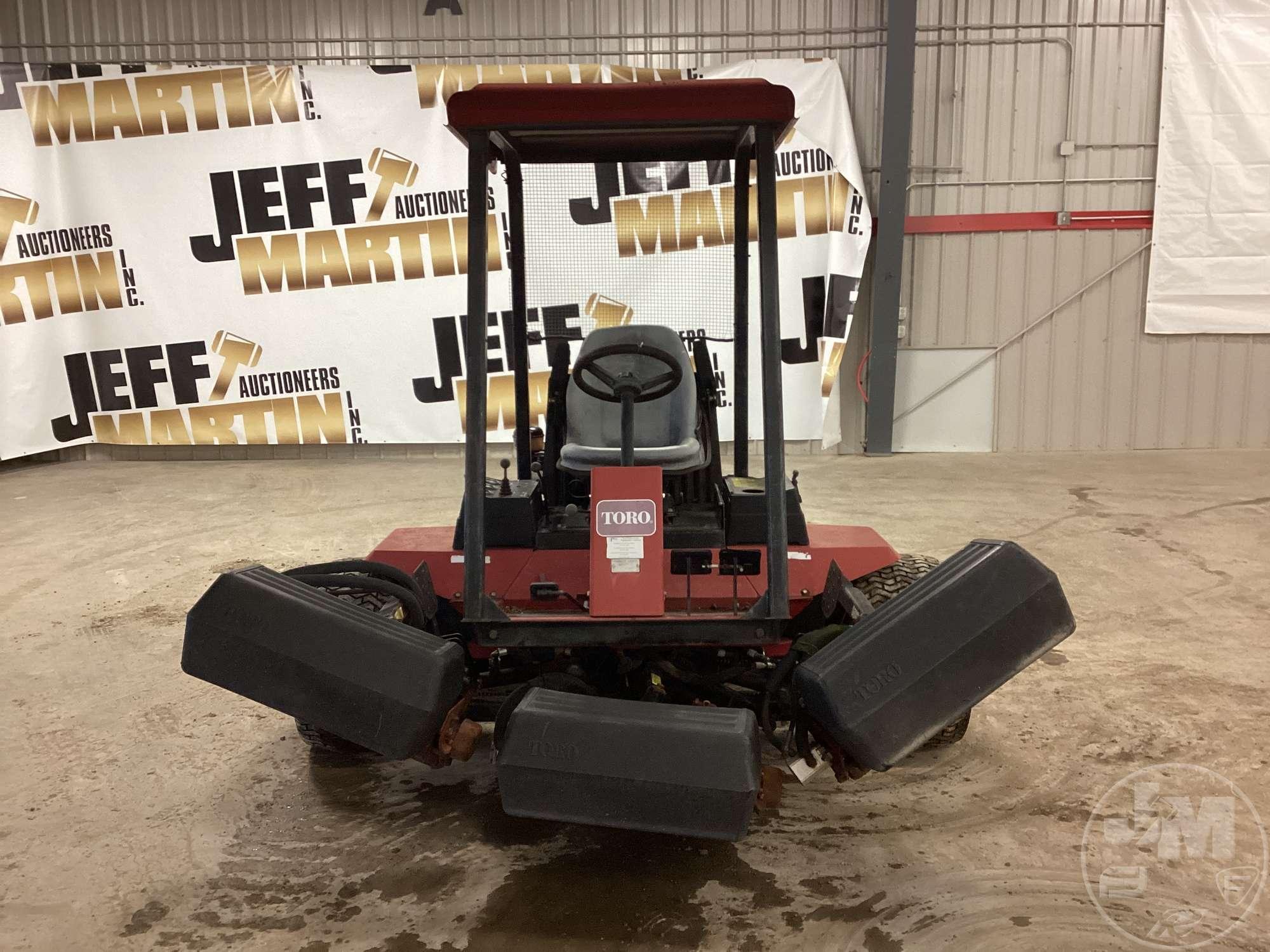 TORO REEL MASTER 5400D REEL MOWER SN: 0354-280000301