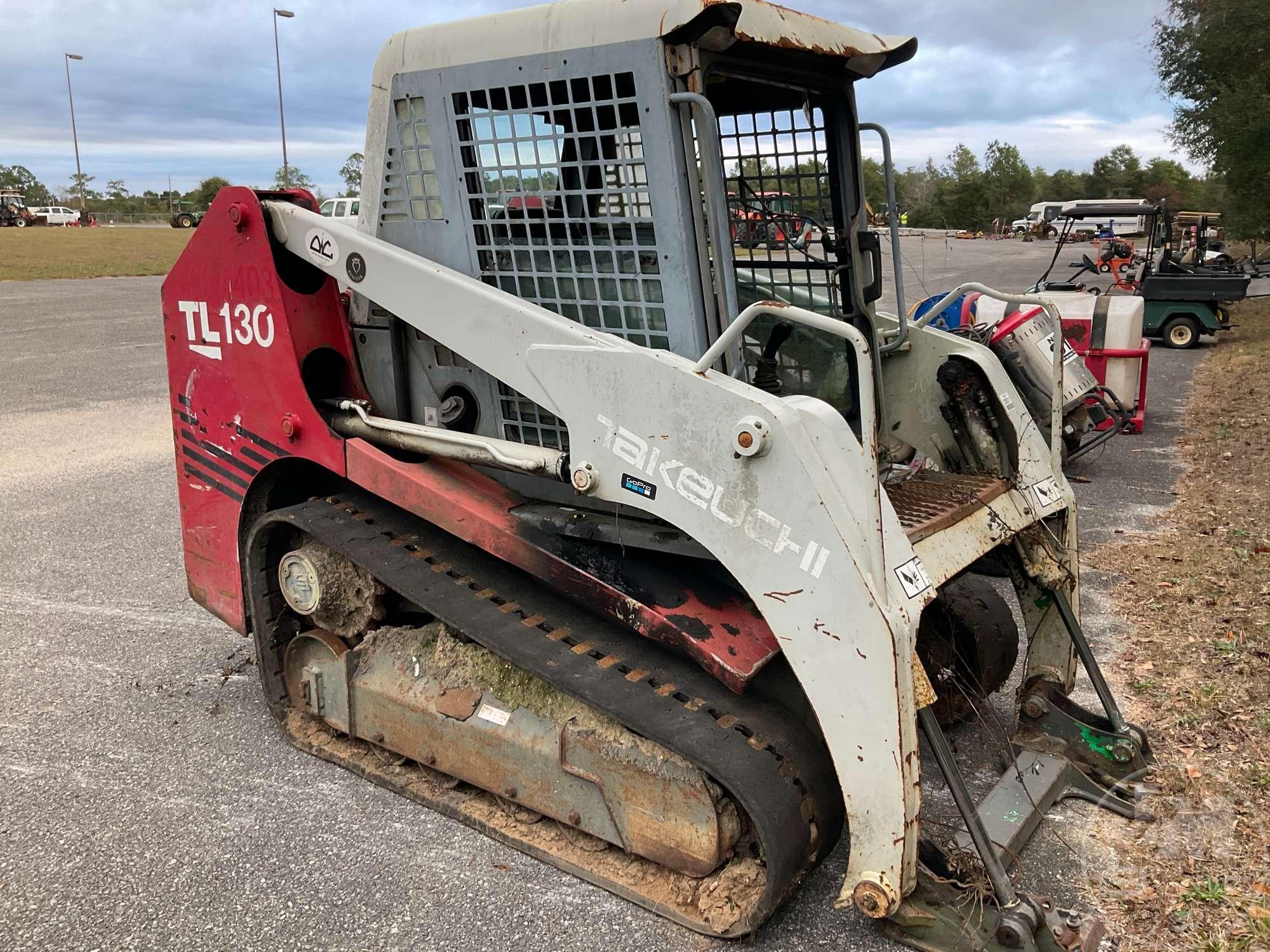 2002 TAKEUCHI TL130 MULTI TERRAIN LOADER SN: 21300469