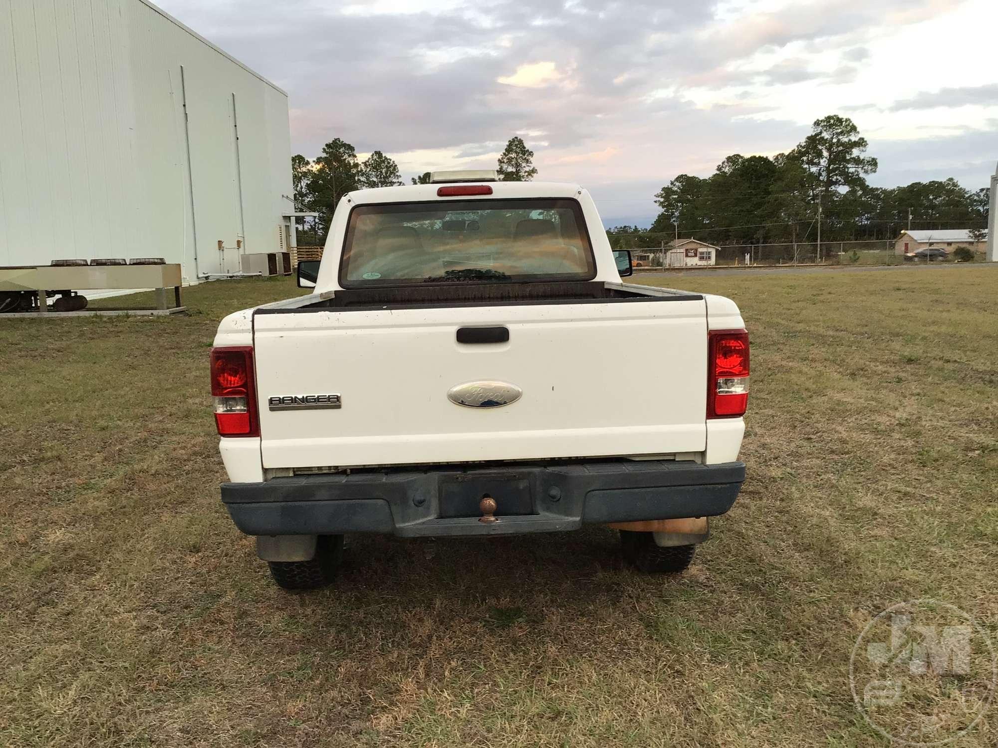 2006 FORD RANGER REGULAR CAB 4X4 PICKUP VIN: 1FTYR11U76PA26806