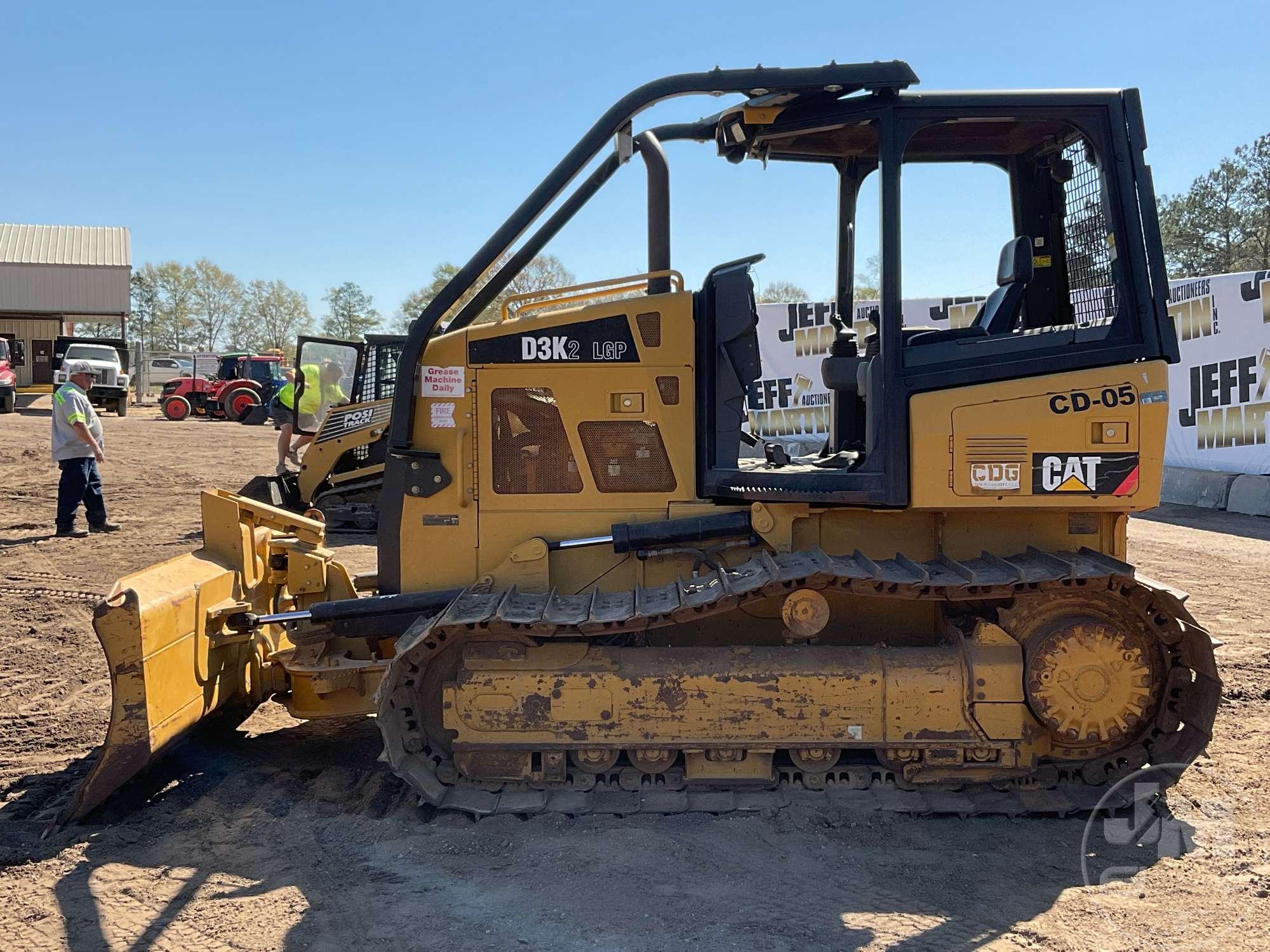 2014 CATERPILLAR D3K2 LGP SN: CAT0D3K2VKLL00647 CRAWLER TRACTOR CANOPY