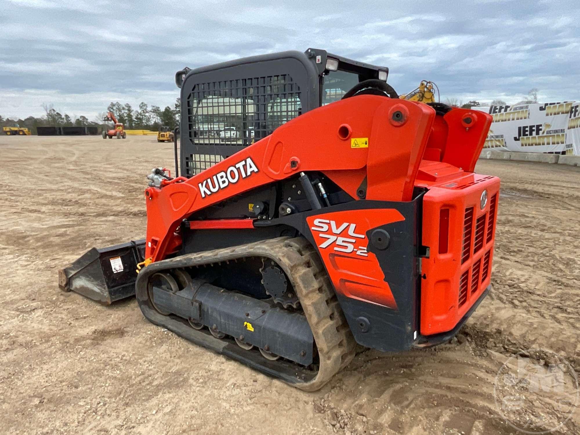 2020 KUBOTA MODEL SVL75-2HFWC MULTI TERRAIN LOADER SN: KBCZ052CVL1A47619 CAB