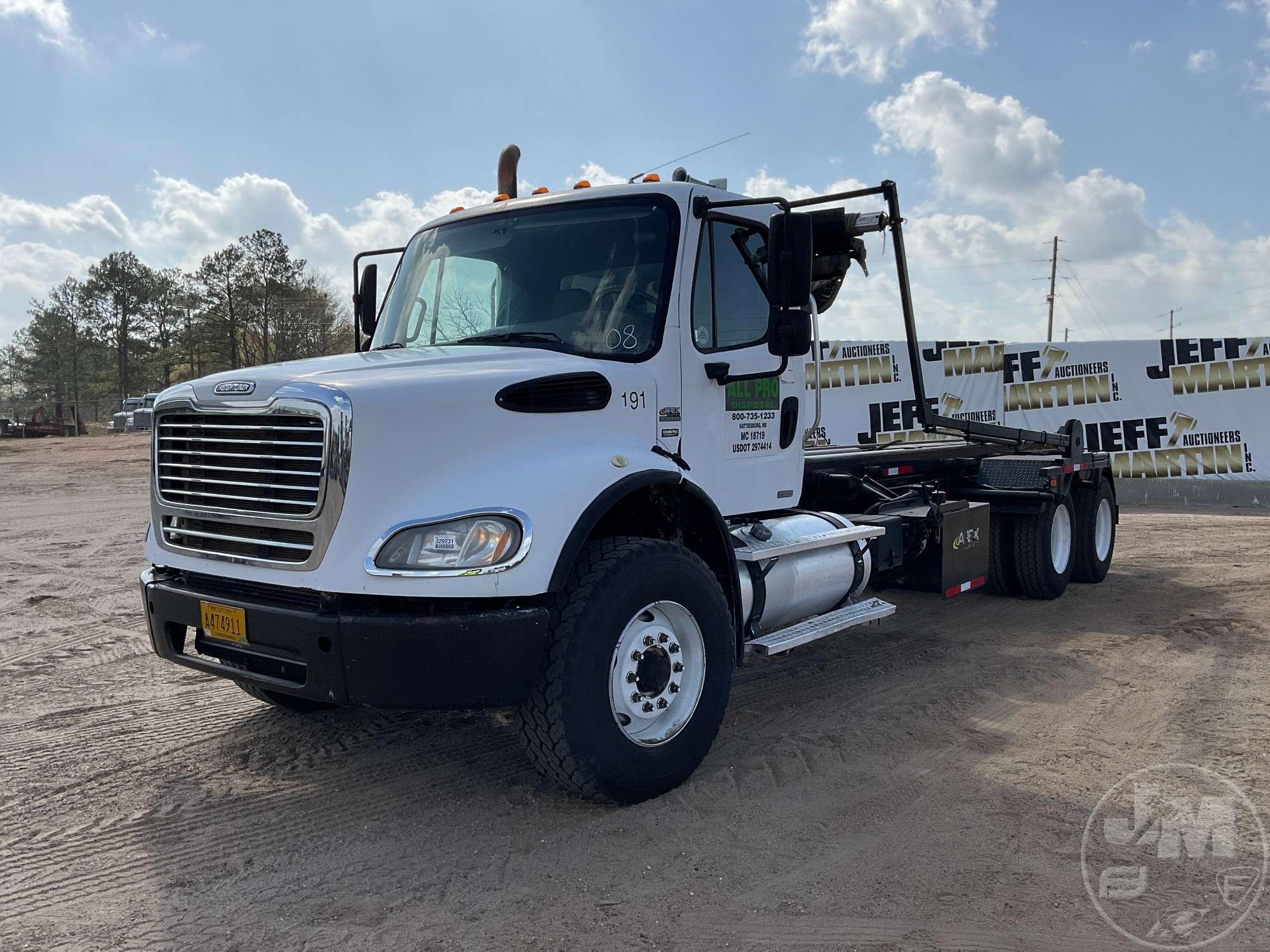 2008 FREIGHTLINER M2 ROLL OFF VIN: 1FVHC5CV78HZ71075 T/A ROLL OFF TRUCK