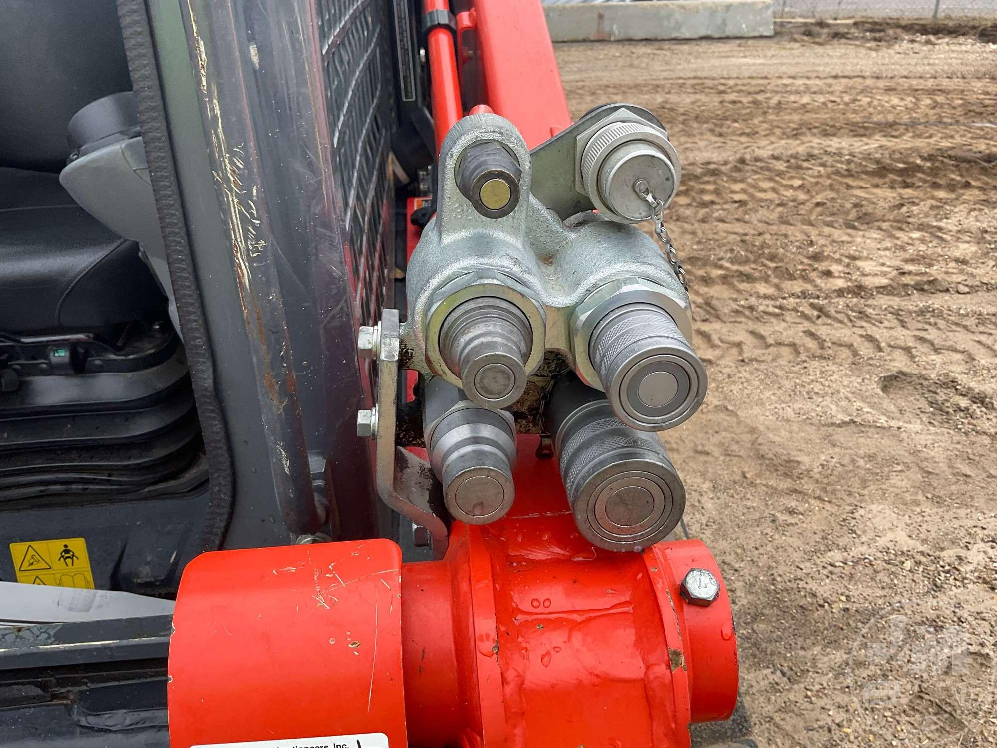 2020 KUBOTA MODEL SVL75-2HFWC MULTI TERRAIN LOADER SN: KBCZ052CVL1A47619 CAB