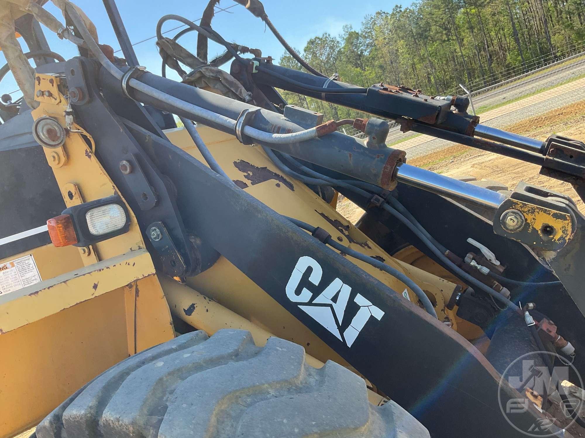 1996 CATERPILLAR IT14G WHEEL LOADER SN: 8ZM00158