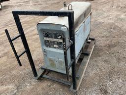 LINCOLN CLASSIC II , SA250-F3L1011 250 AMP SKID MOUNTED WELDER SN: J1960813928